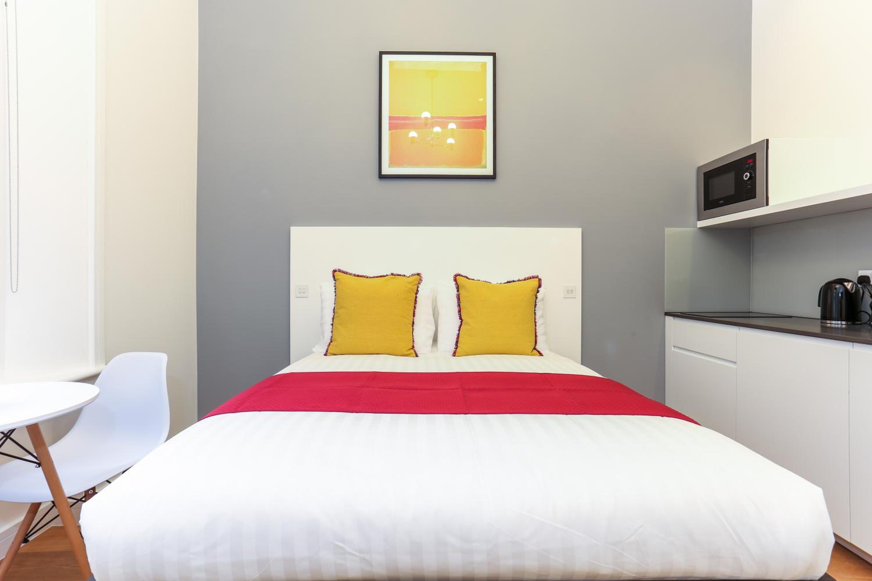 Inverness Terrace Serviced Apartments by Concept Apartments