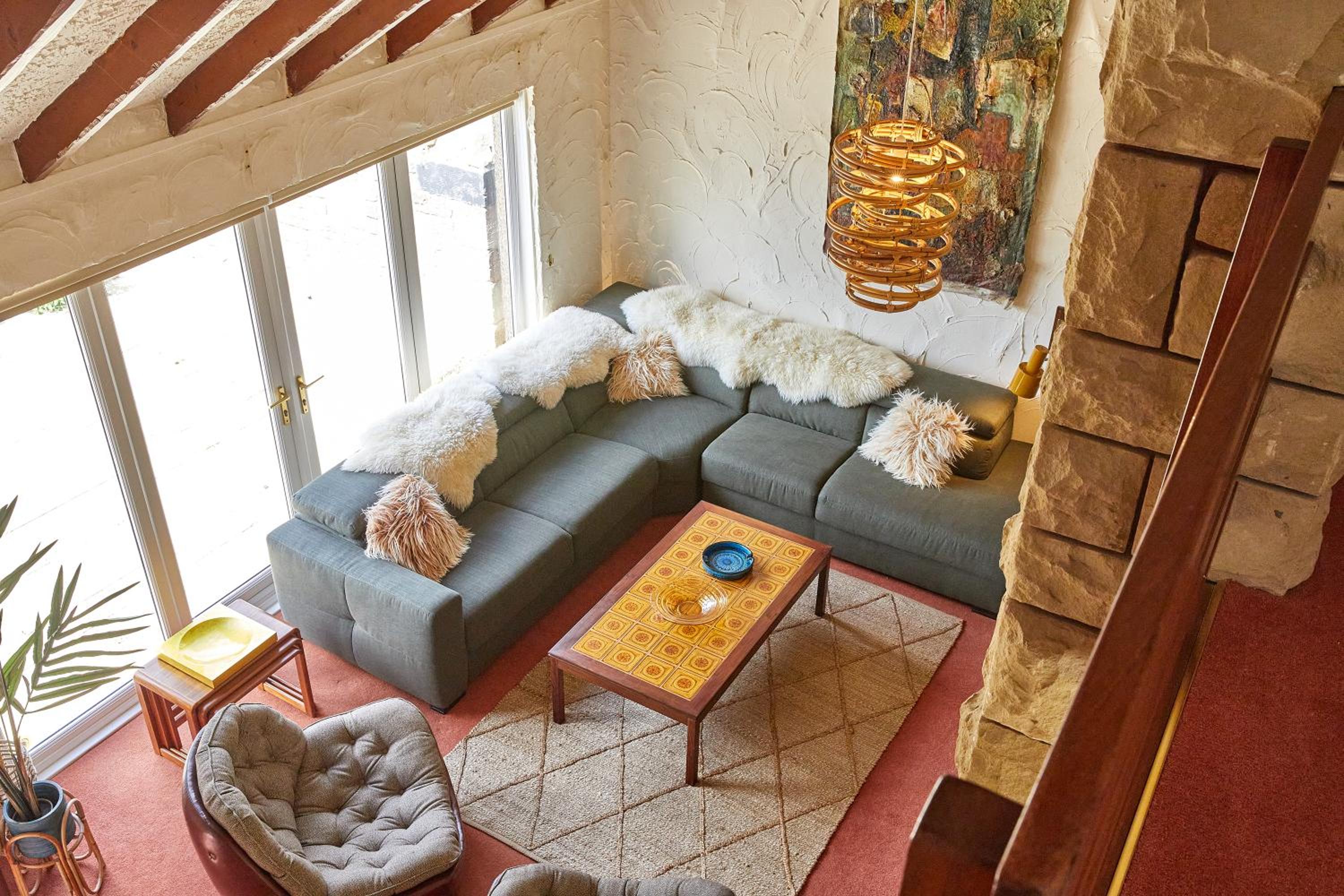 Xanadu Quirky 3-Bed Near Beach & Village Pub view 4