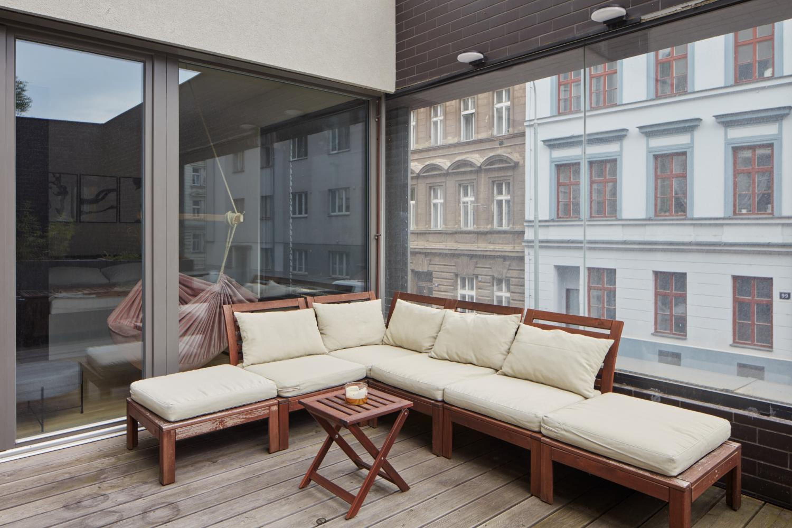Prague Days - Premium Studios w Stunning Terraces - Easy City Access