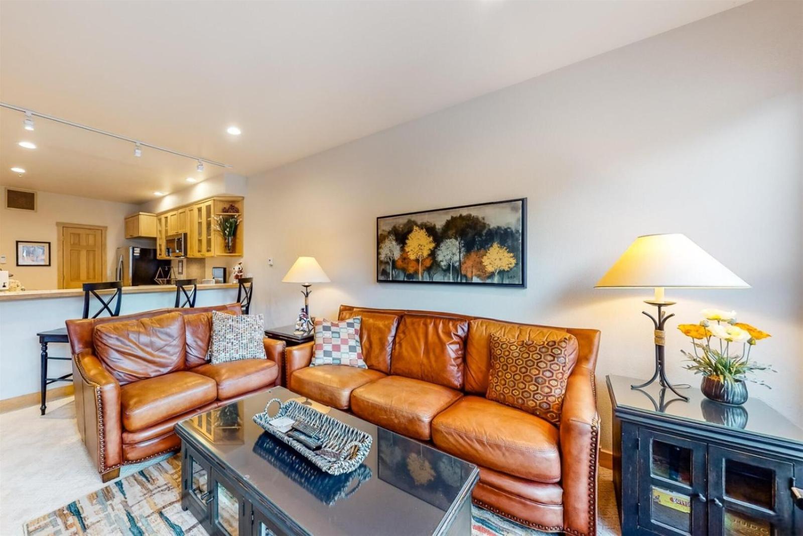 Family - Friendly 3 Bedroom In River Run Village With Mountain View view 2