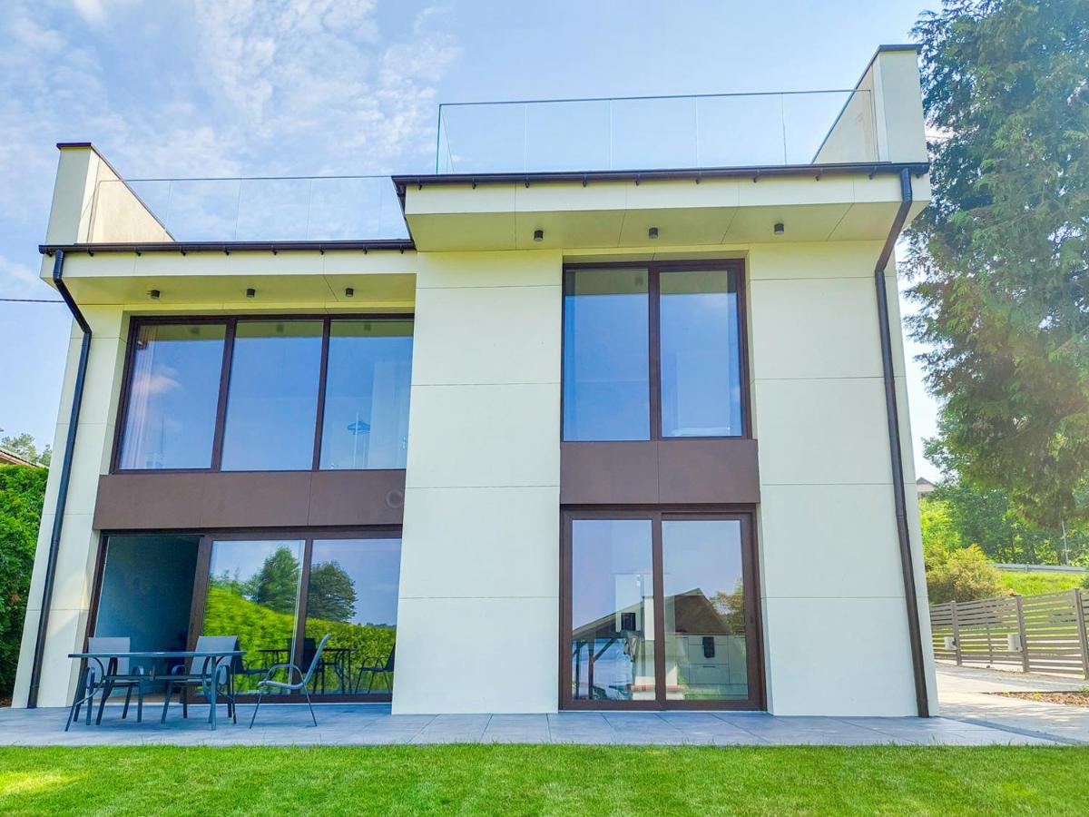 Herta House view 4
