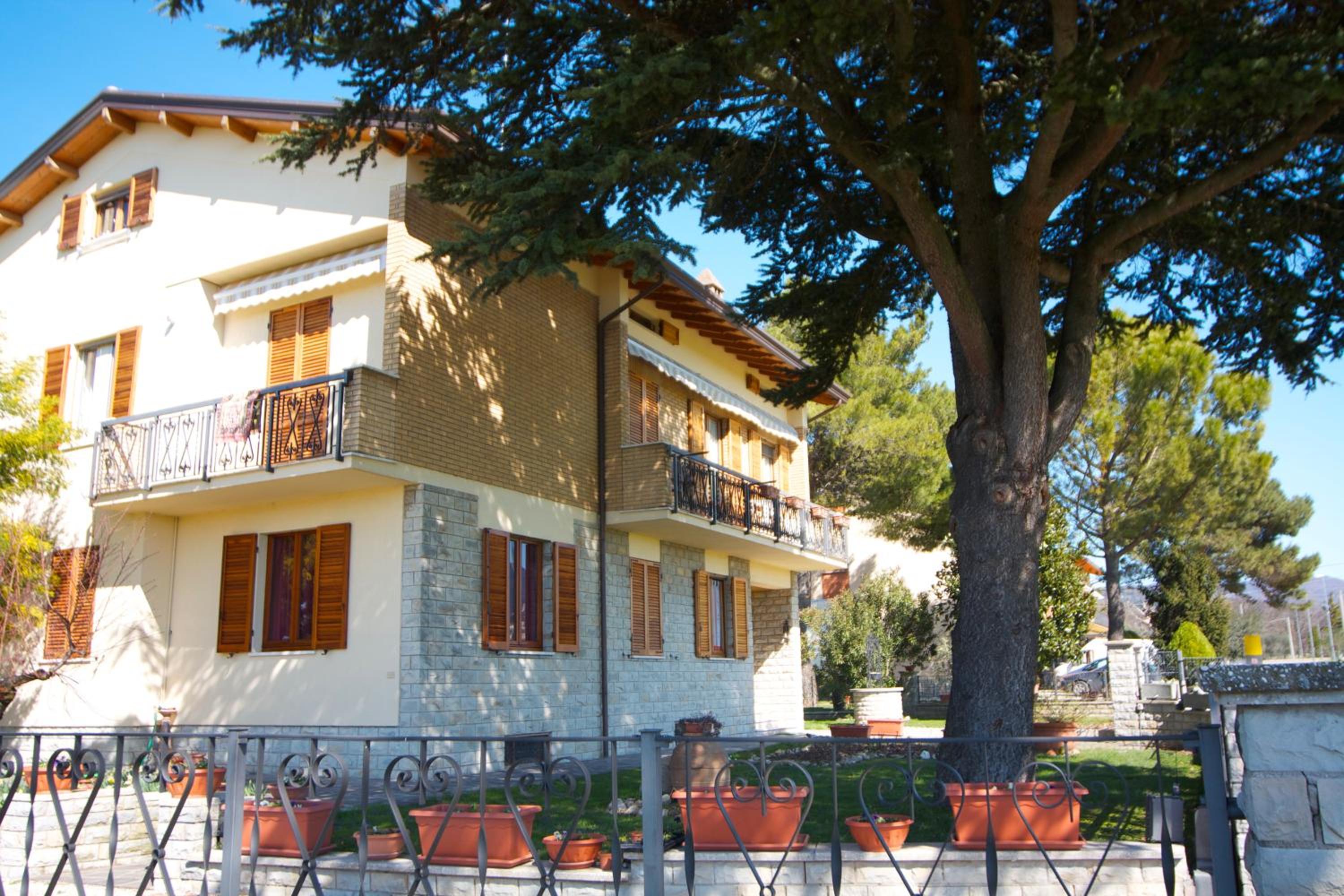 B&B Le Stagioni view 3