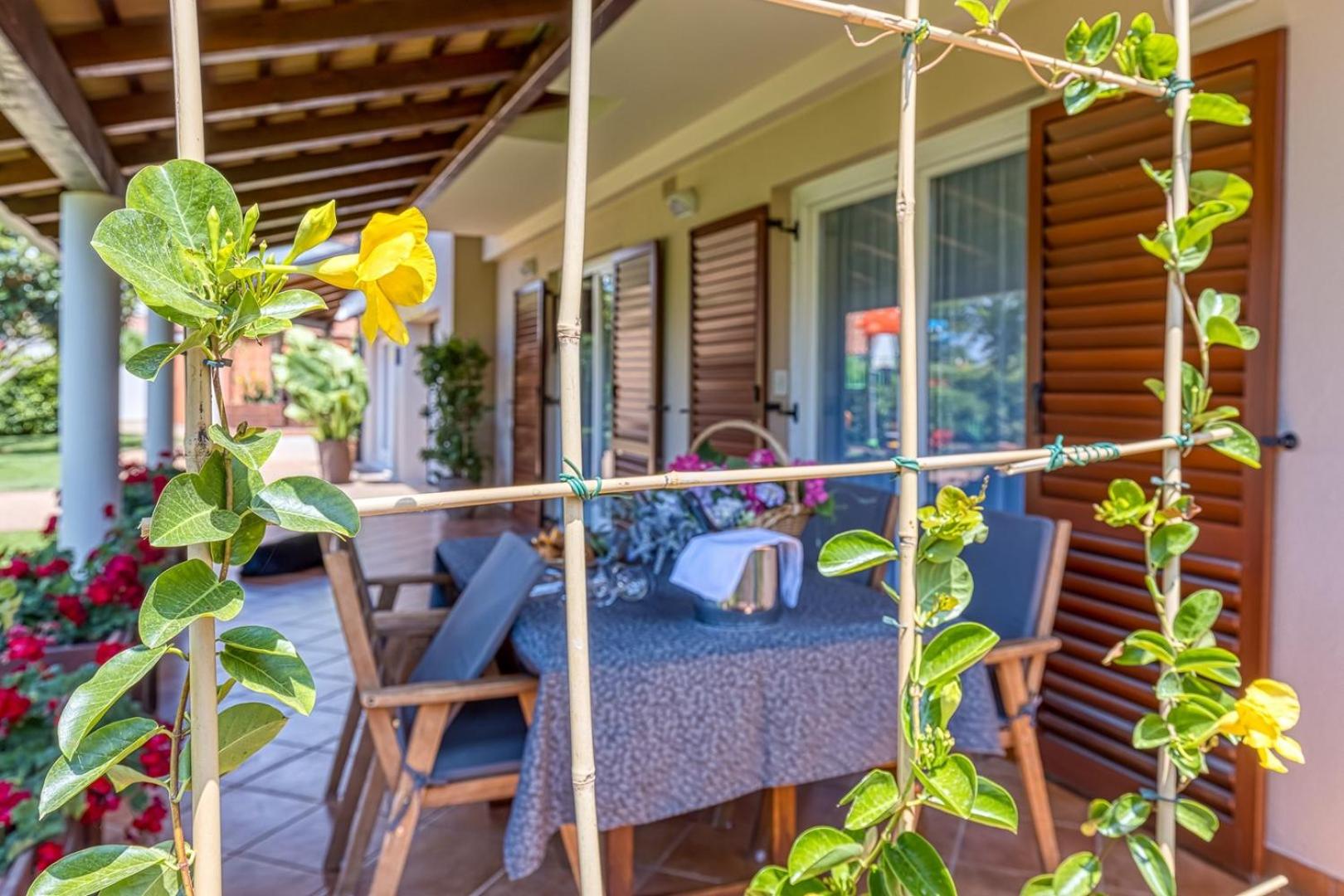 Apartment Complex Irena with Pool - Property Image 43