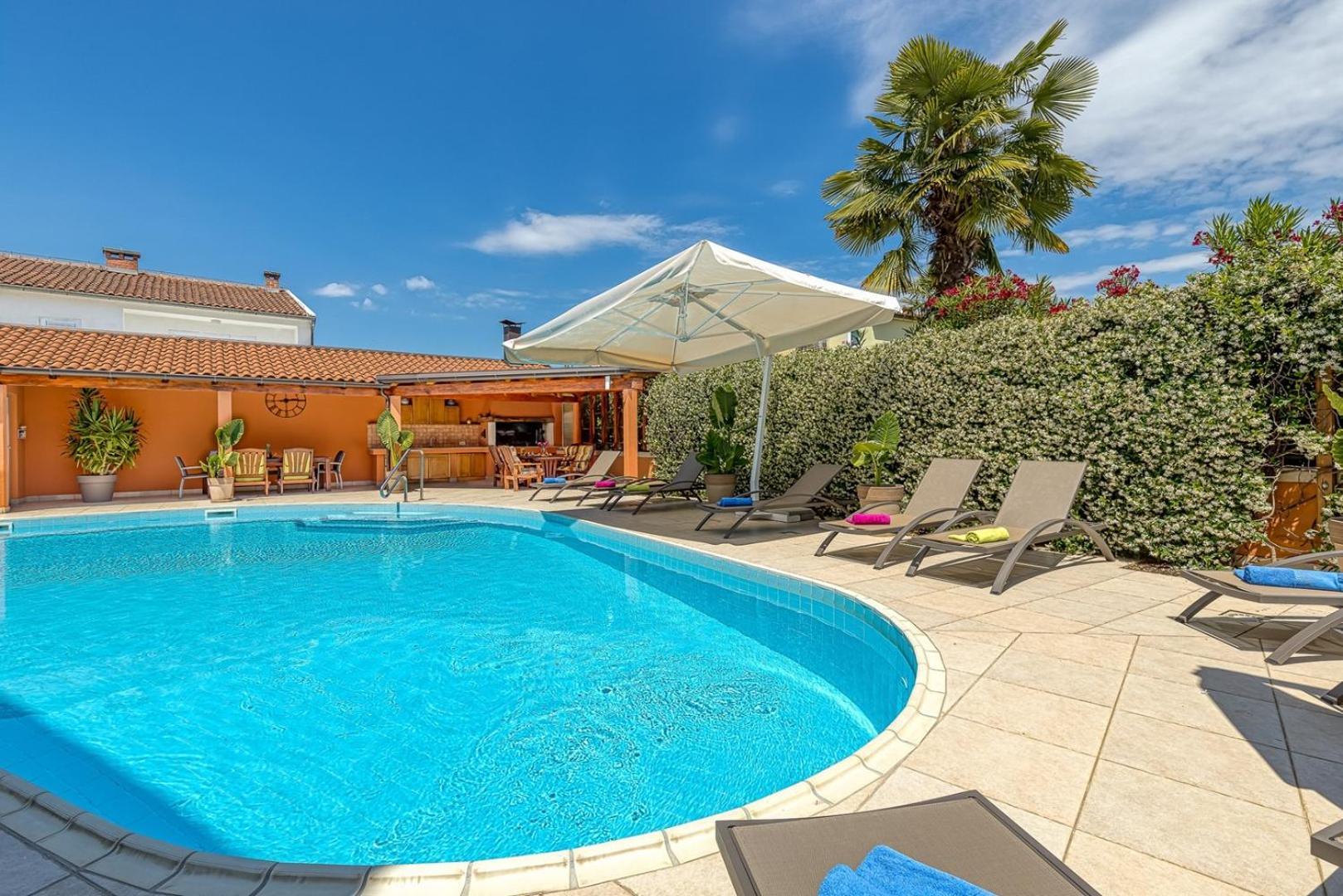 Apartment Complex Irena with Pool - Property Image 42