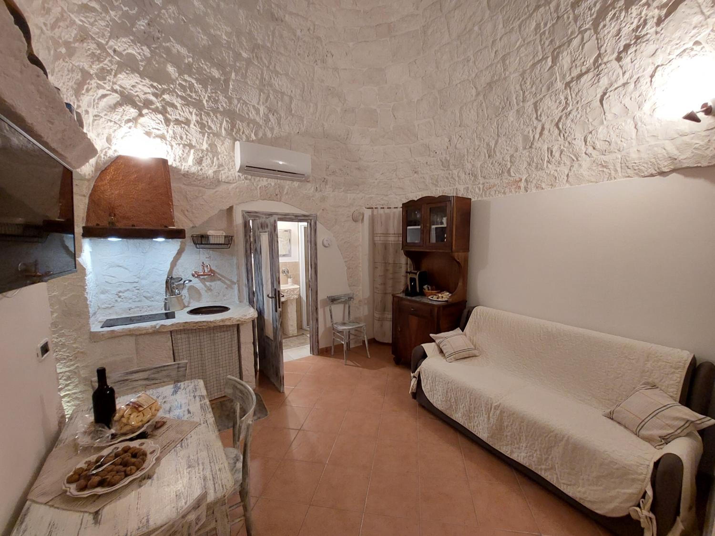 Trulli Chiafele view 5