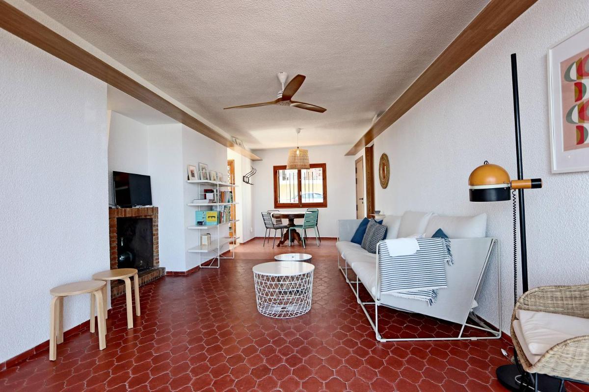 019 - La Cala 001 - comfortHOLIDAYS view 4