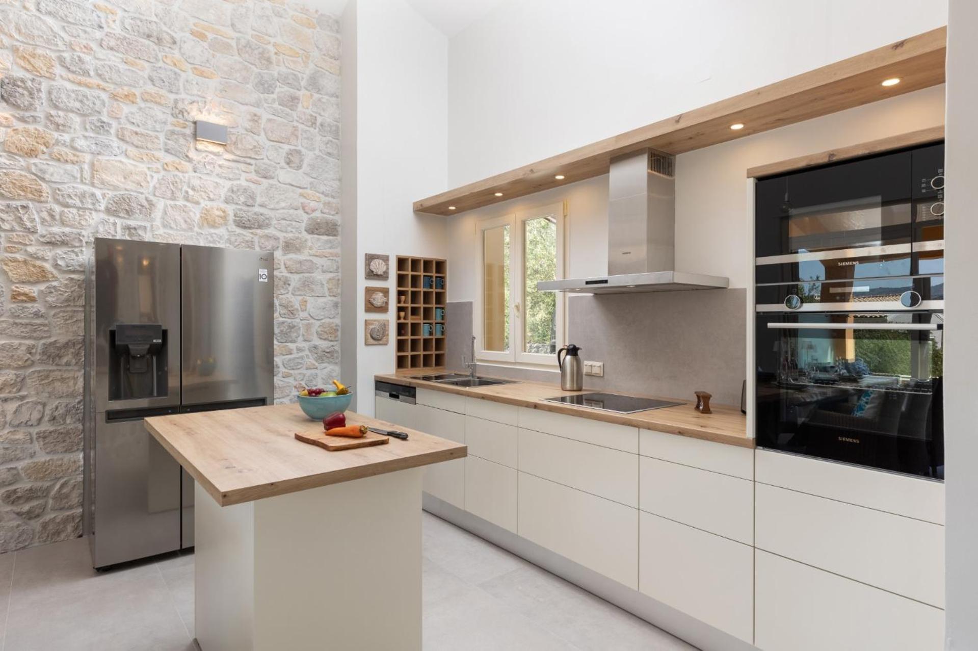 Villa Apanemia by Villa Plus view 4