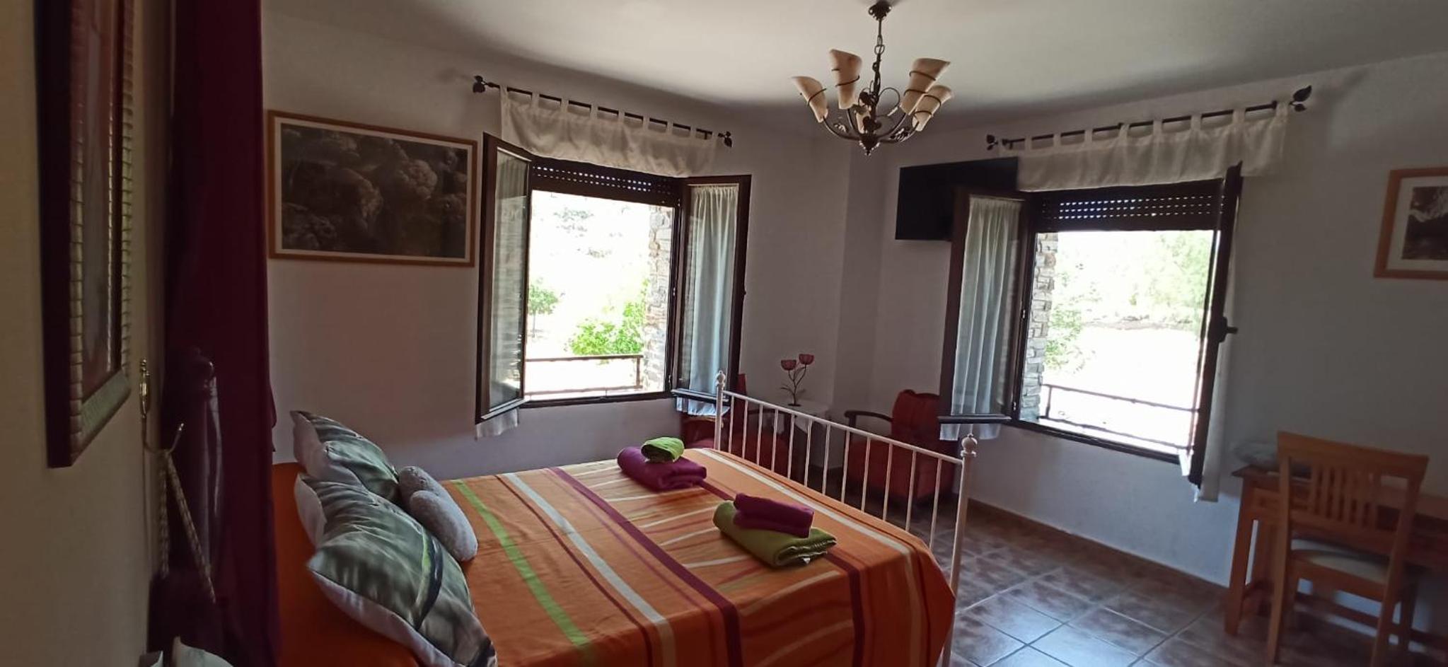 Casa Rural Al-Mofrag y Apartamentos El Mirador de Monfragüe