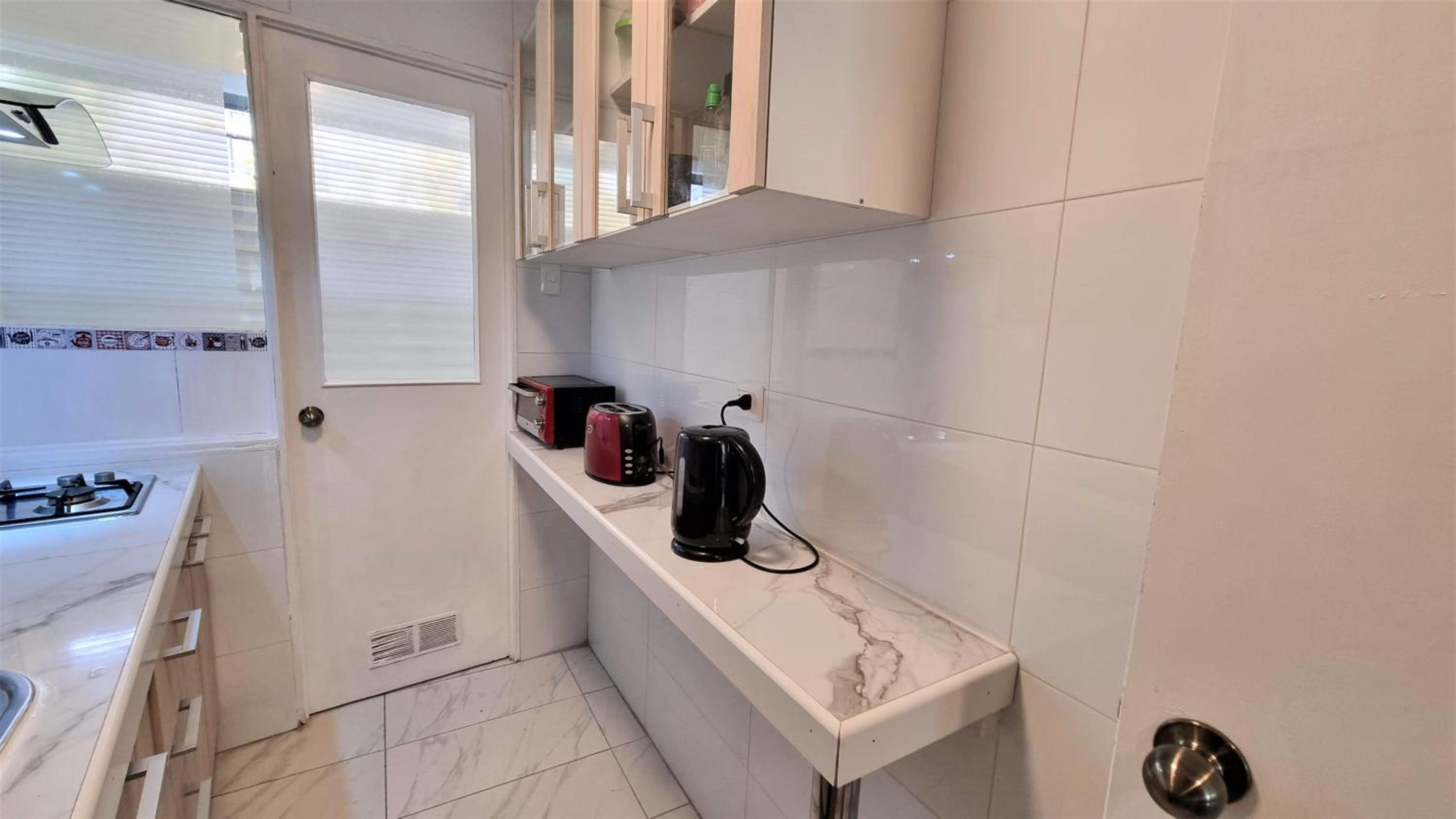 Familiar y renovado departamento a pasos de playa