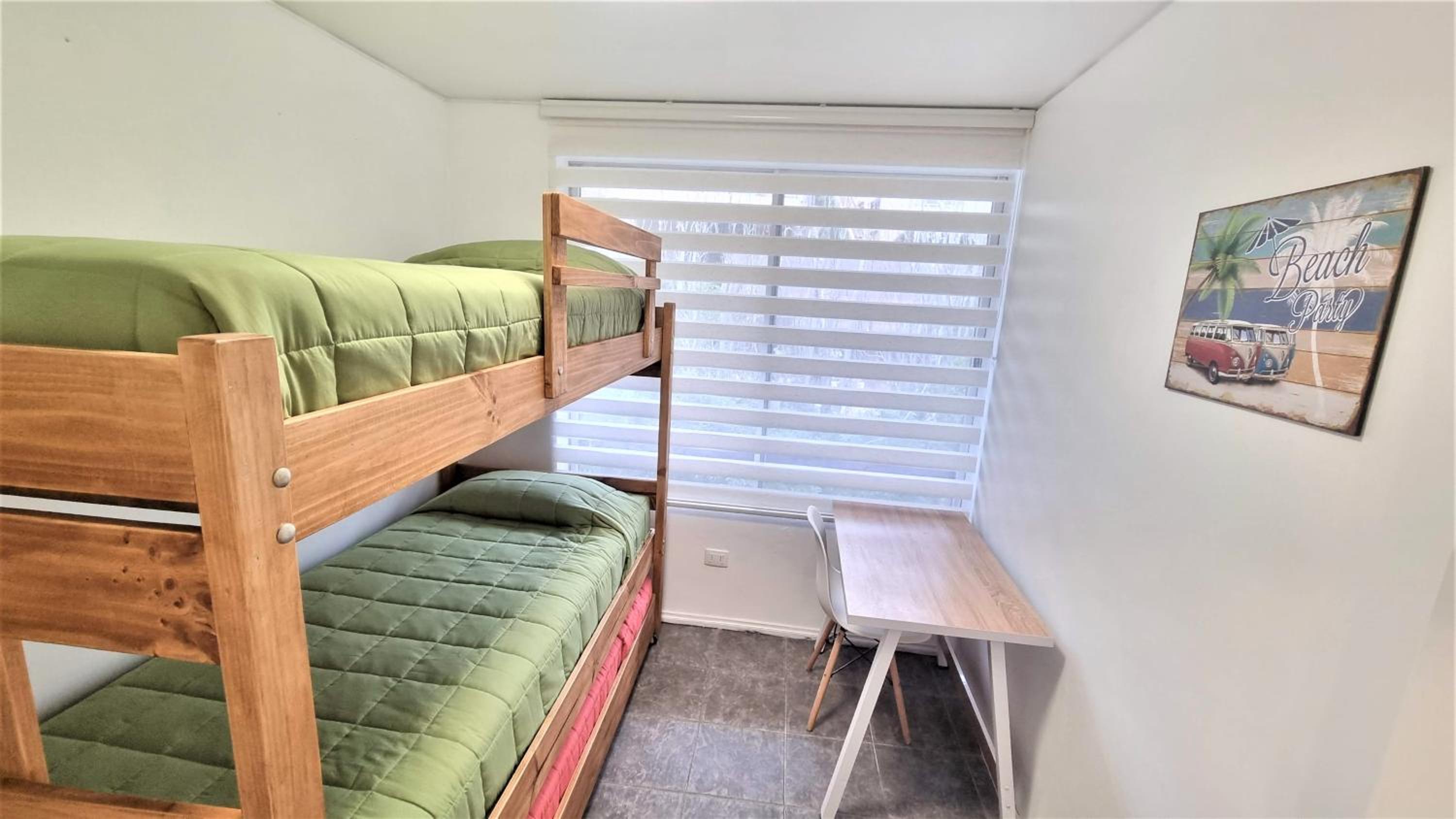 Familiar y renovado departamento a pasos de playa