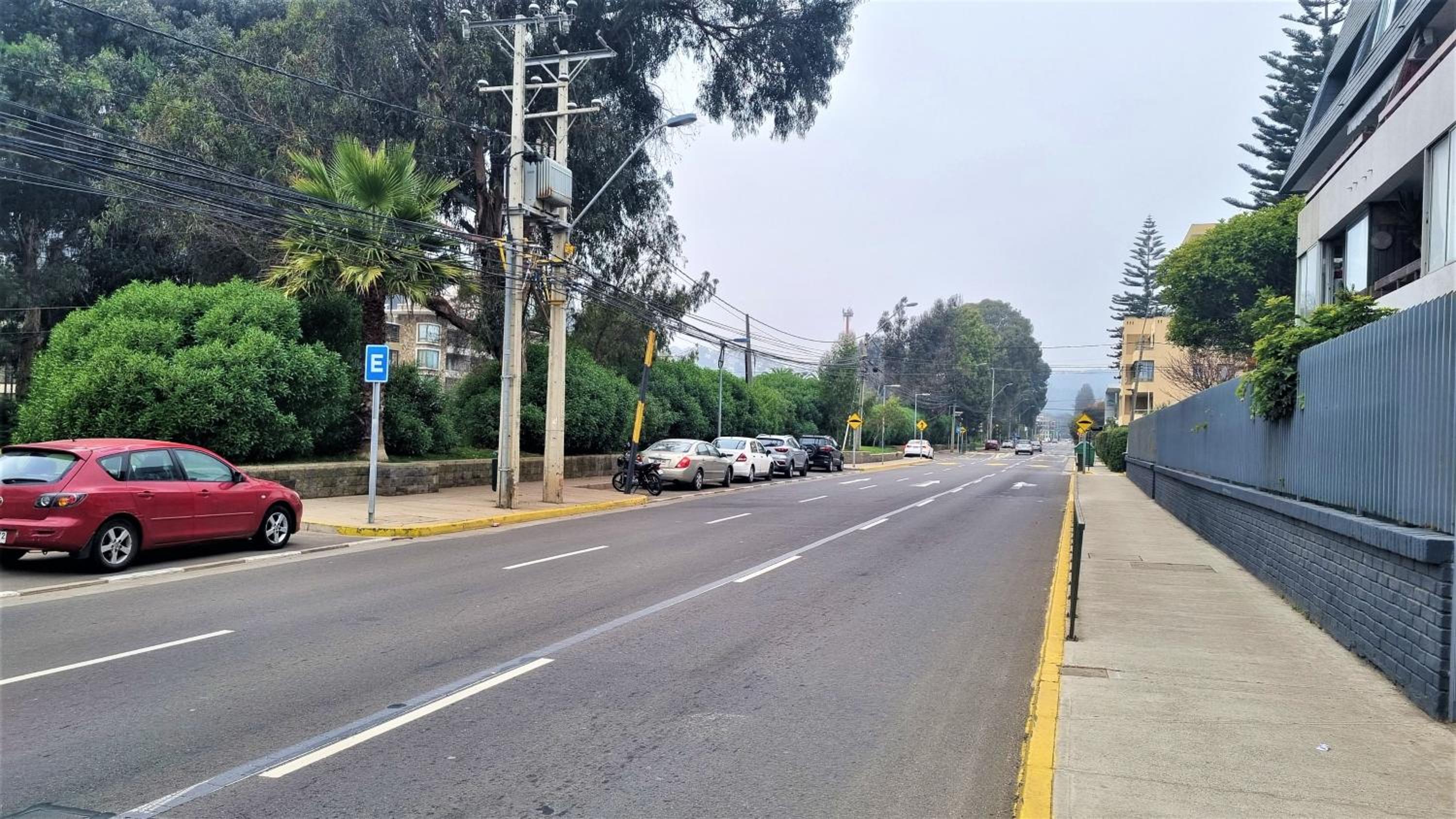 Familiar y renovado departamento a pasos de playa