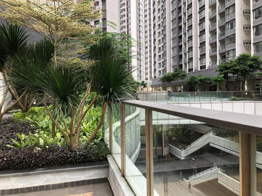 R&F Princess Cove by StayHere - 3BR with balcony