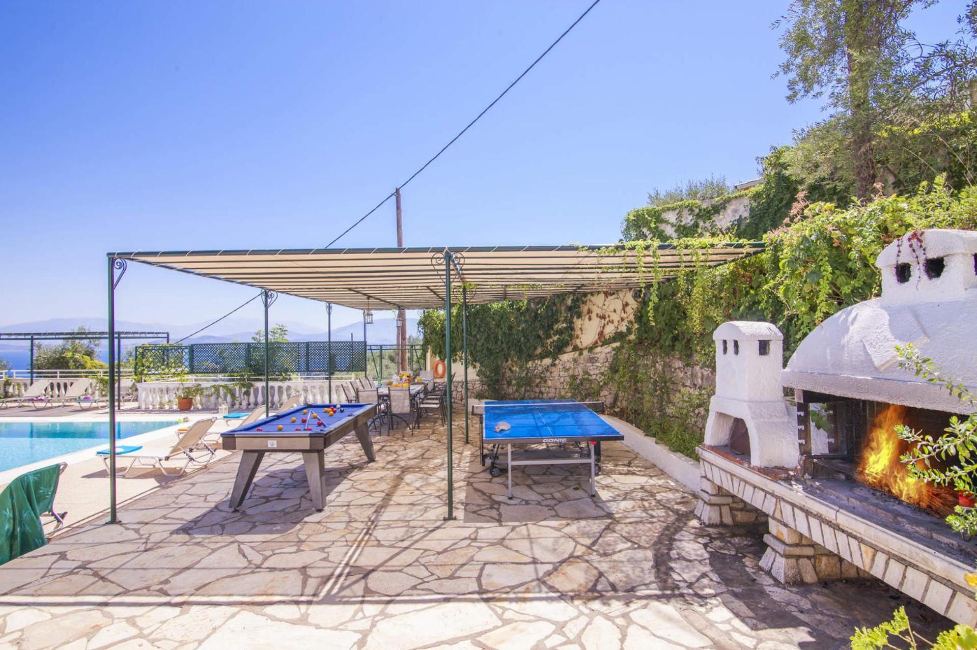 Villa Agathi by Villa Plus