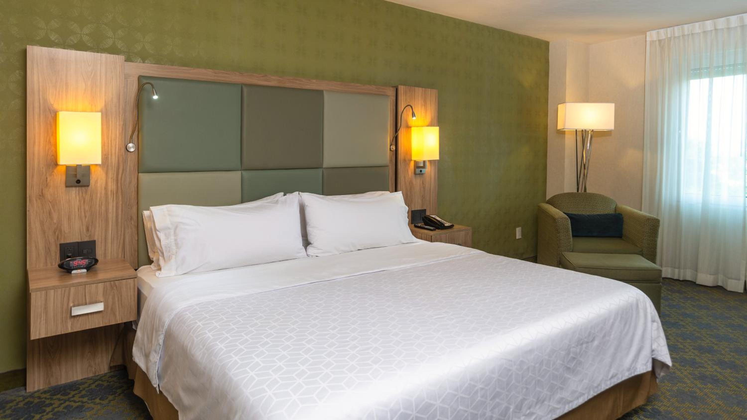 Holiday Inn Express & Suites Cuernavaca by IHG