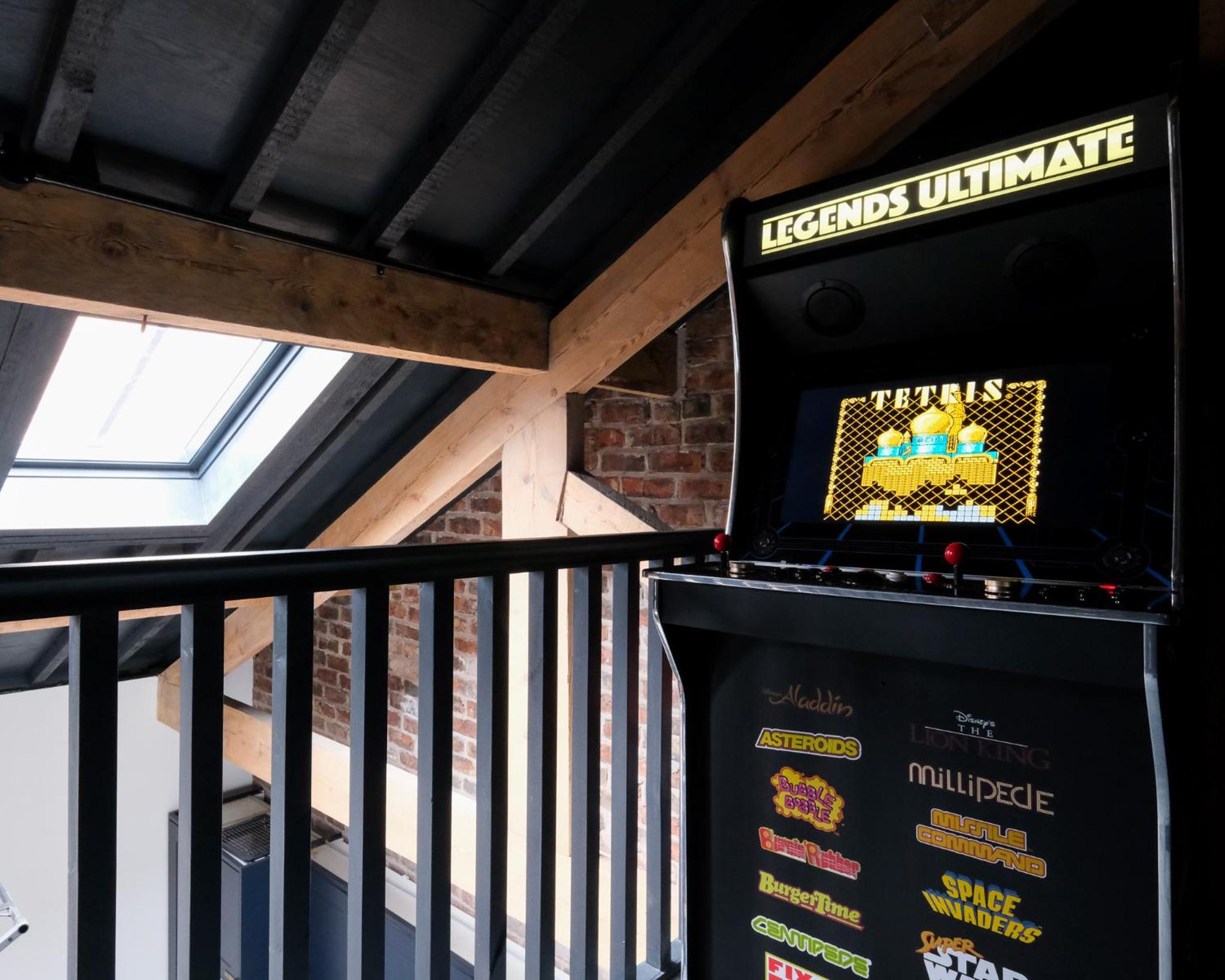 The Eden Warehouse - Green Apartment, sleeps 5 view 4