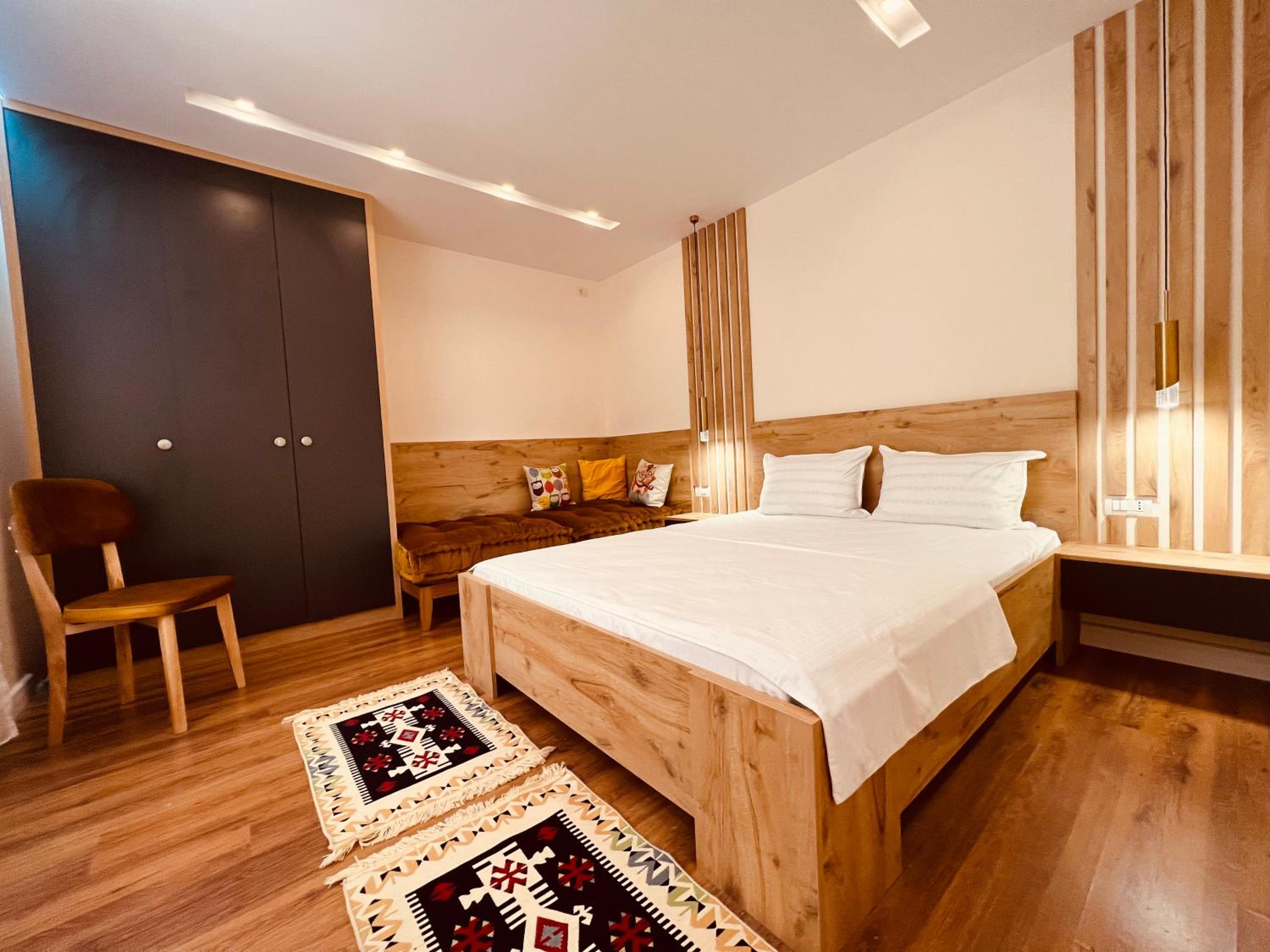 Chestnut Yard Villa