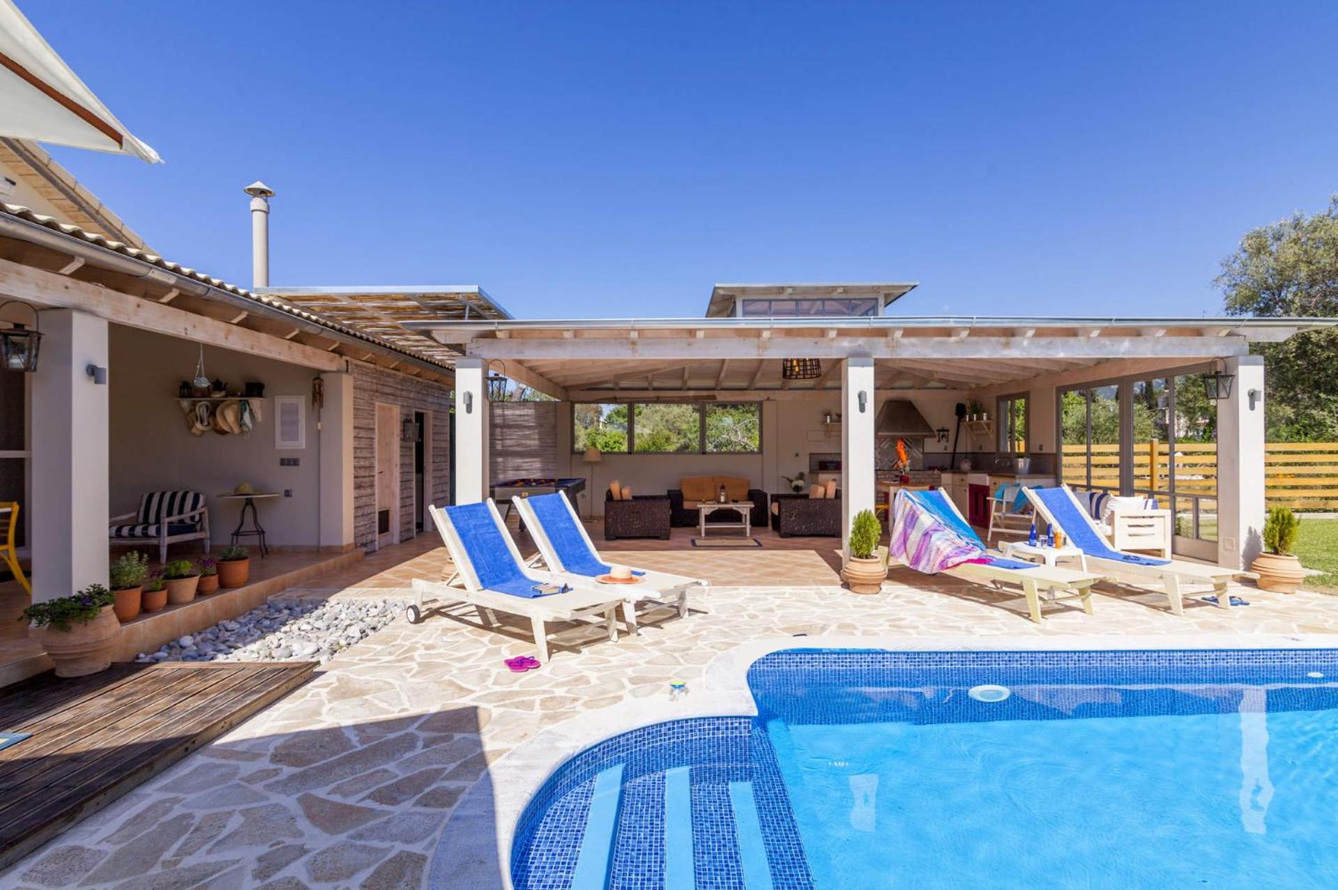 Villa Marilisa by Villa Plus view 4