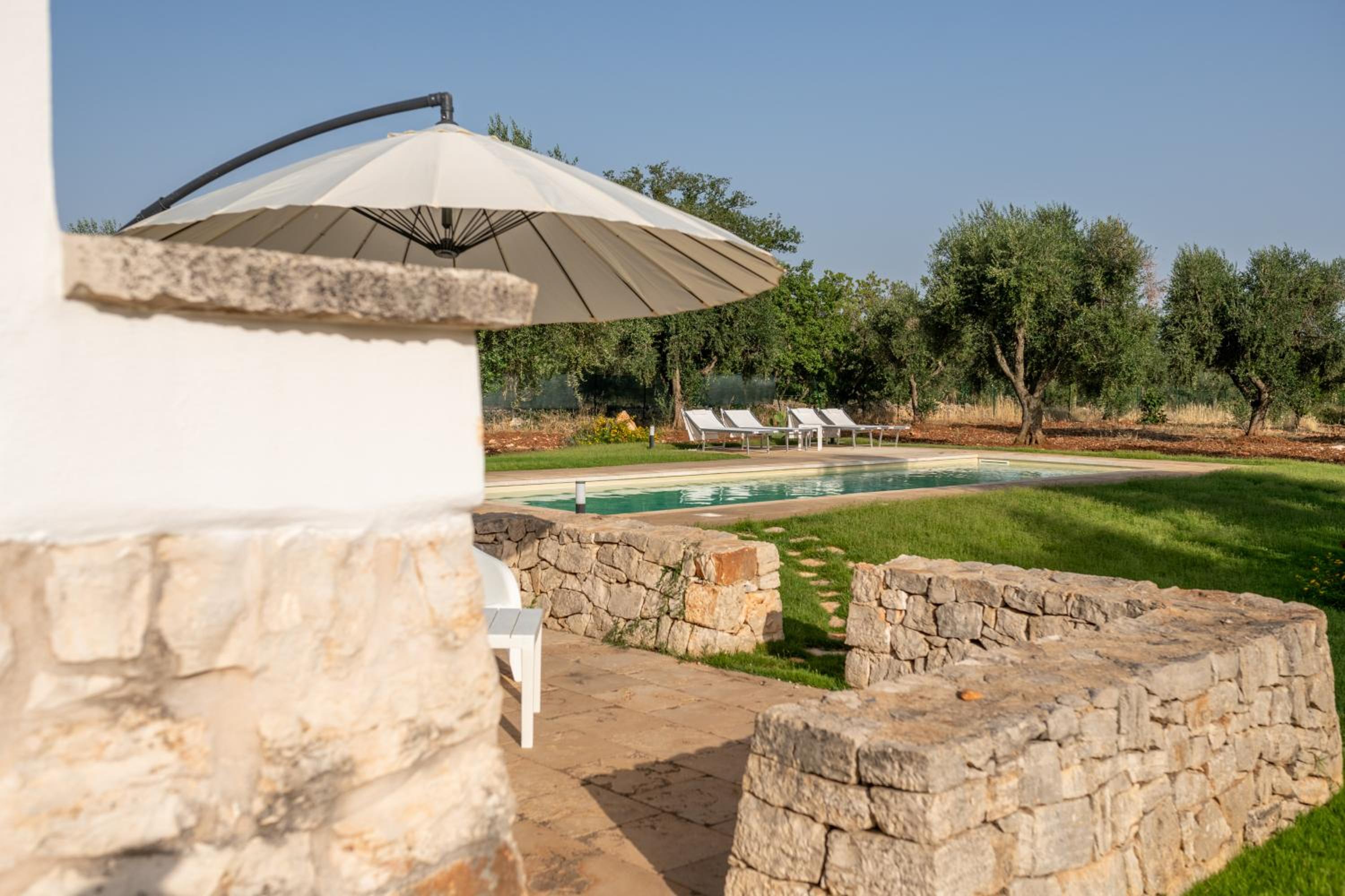 Trullo Maria Teresa view 5