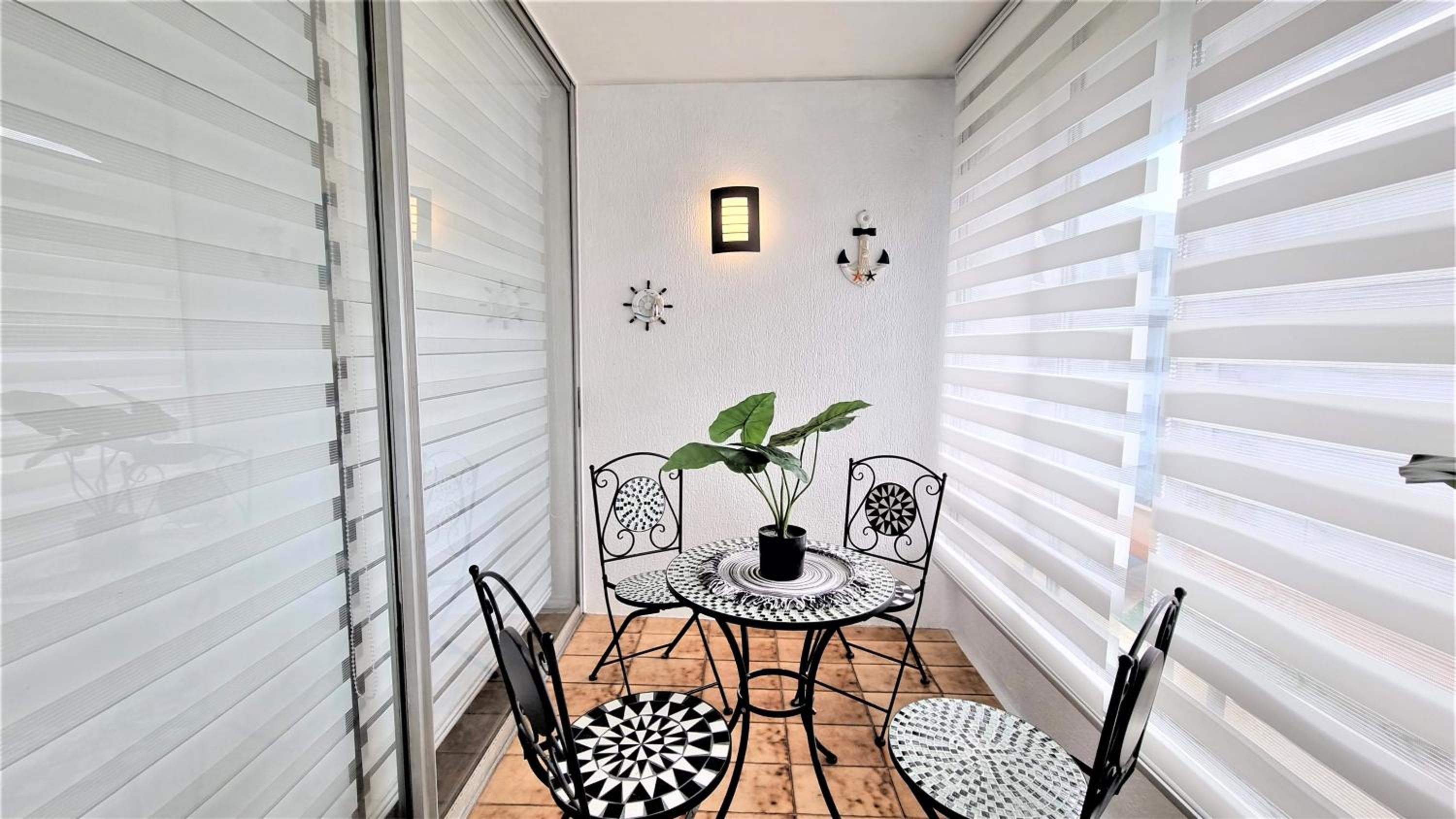 Familiar y renovado departamento a pasos de playa