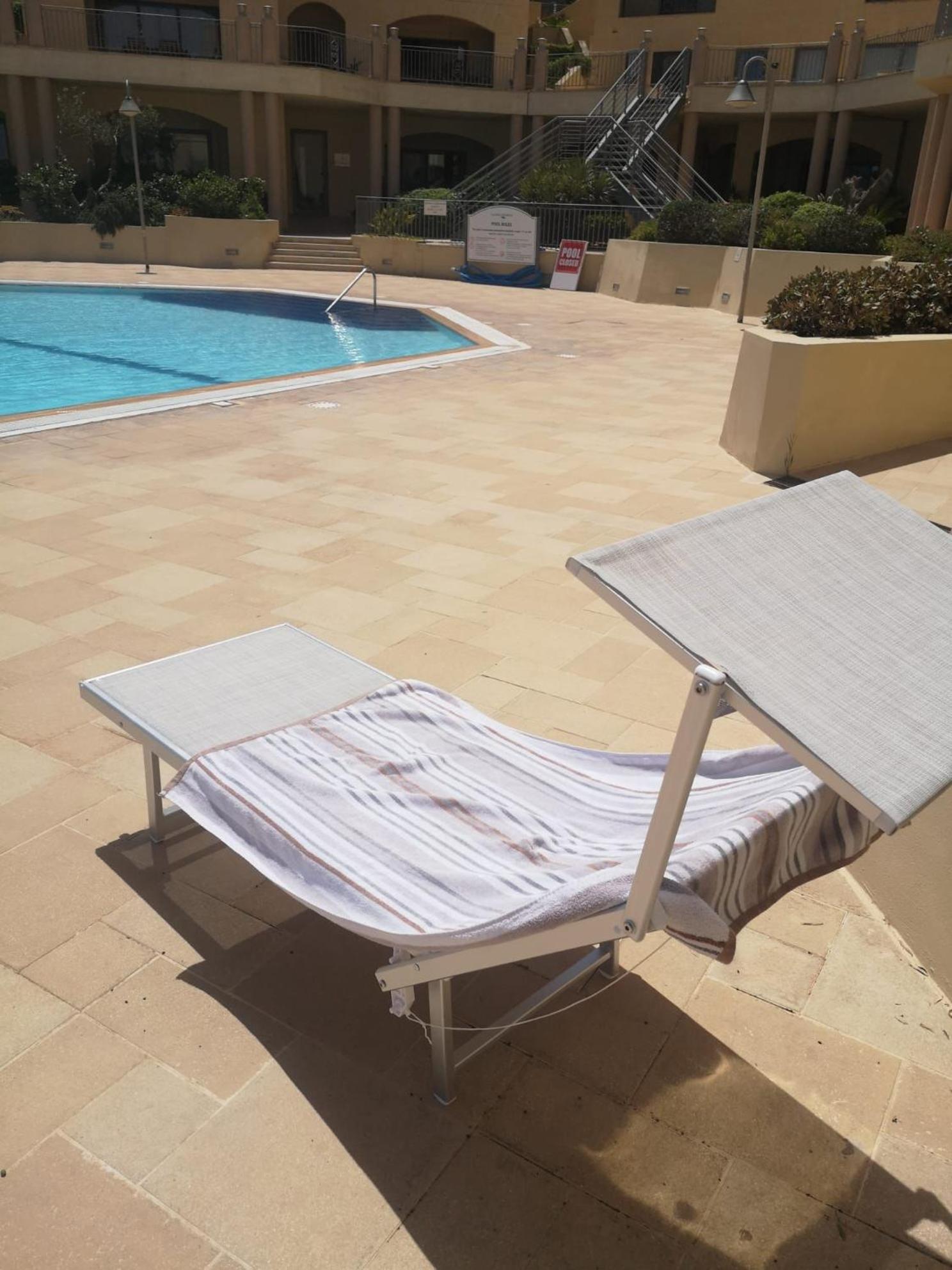 Seaview Family Apartment, Pool, Easy Access to the Sea, Near Mellieħa Bay photo 3