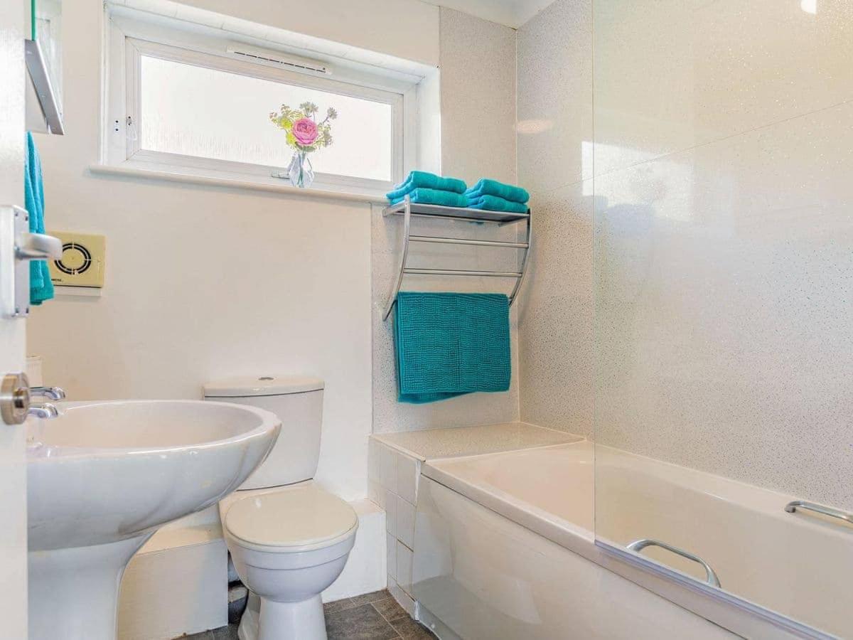 Lovely Magnolia Apartment 6 single beds