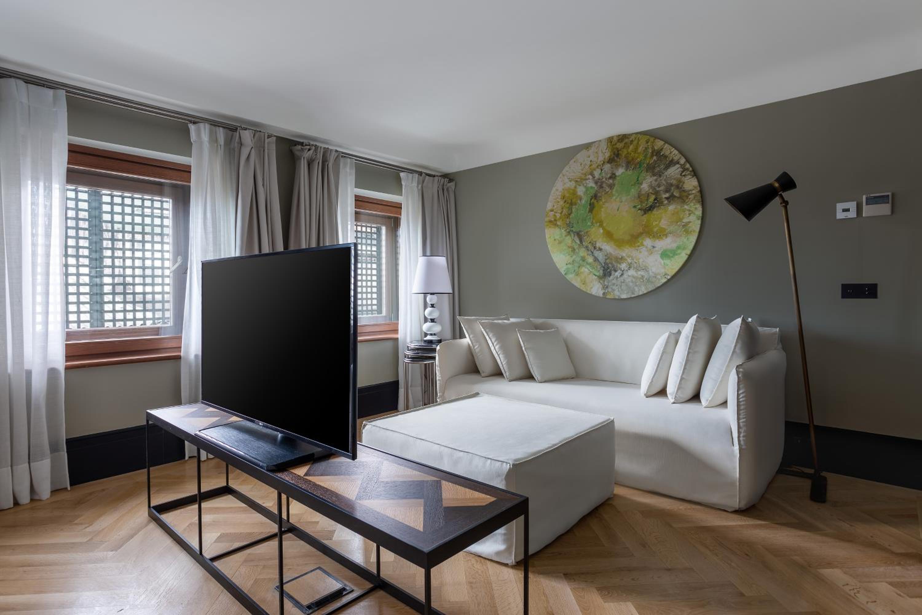 Room Mate Emir - Image 73