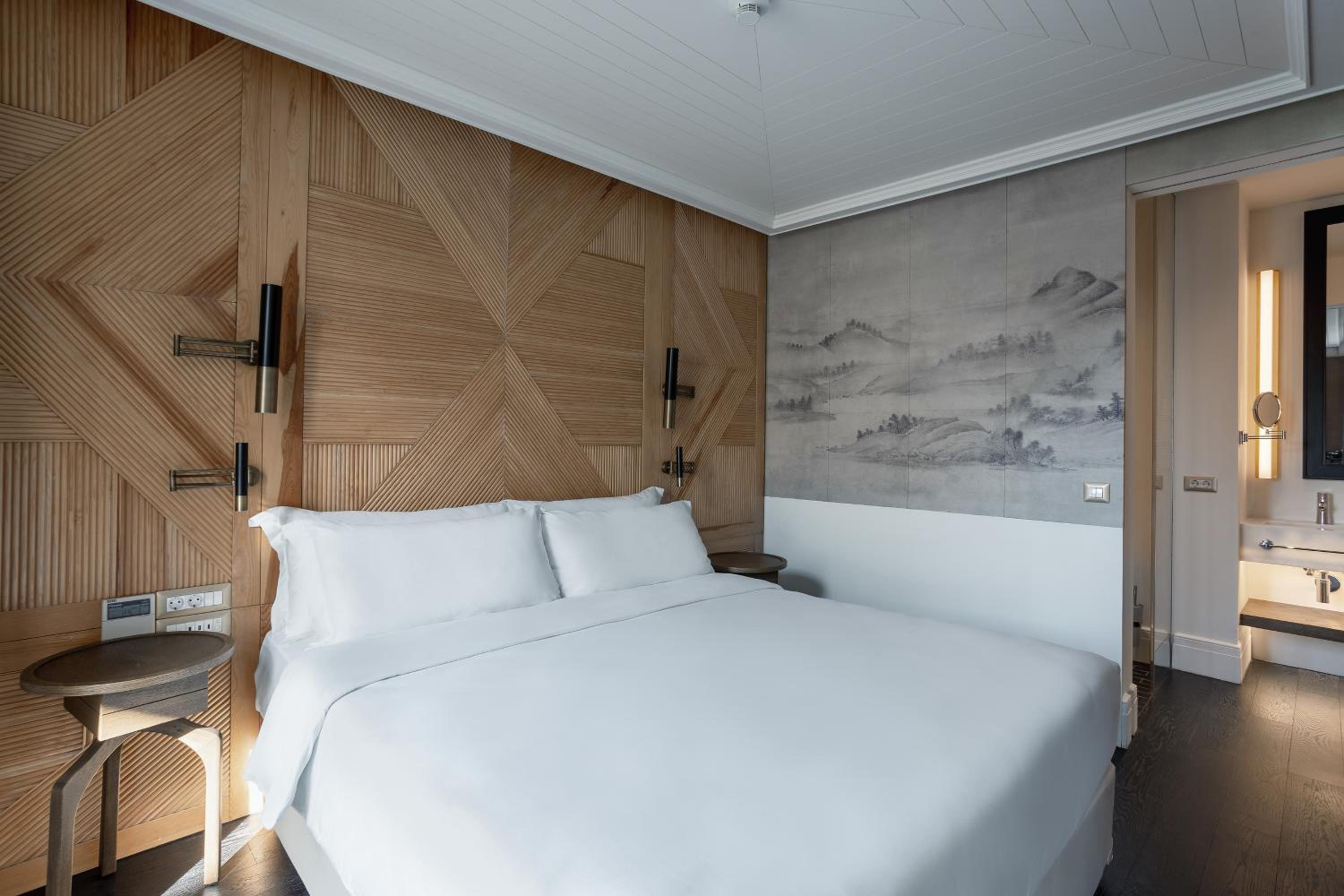 Room Mate Emir - Image 77