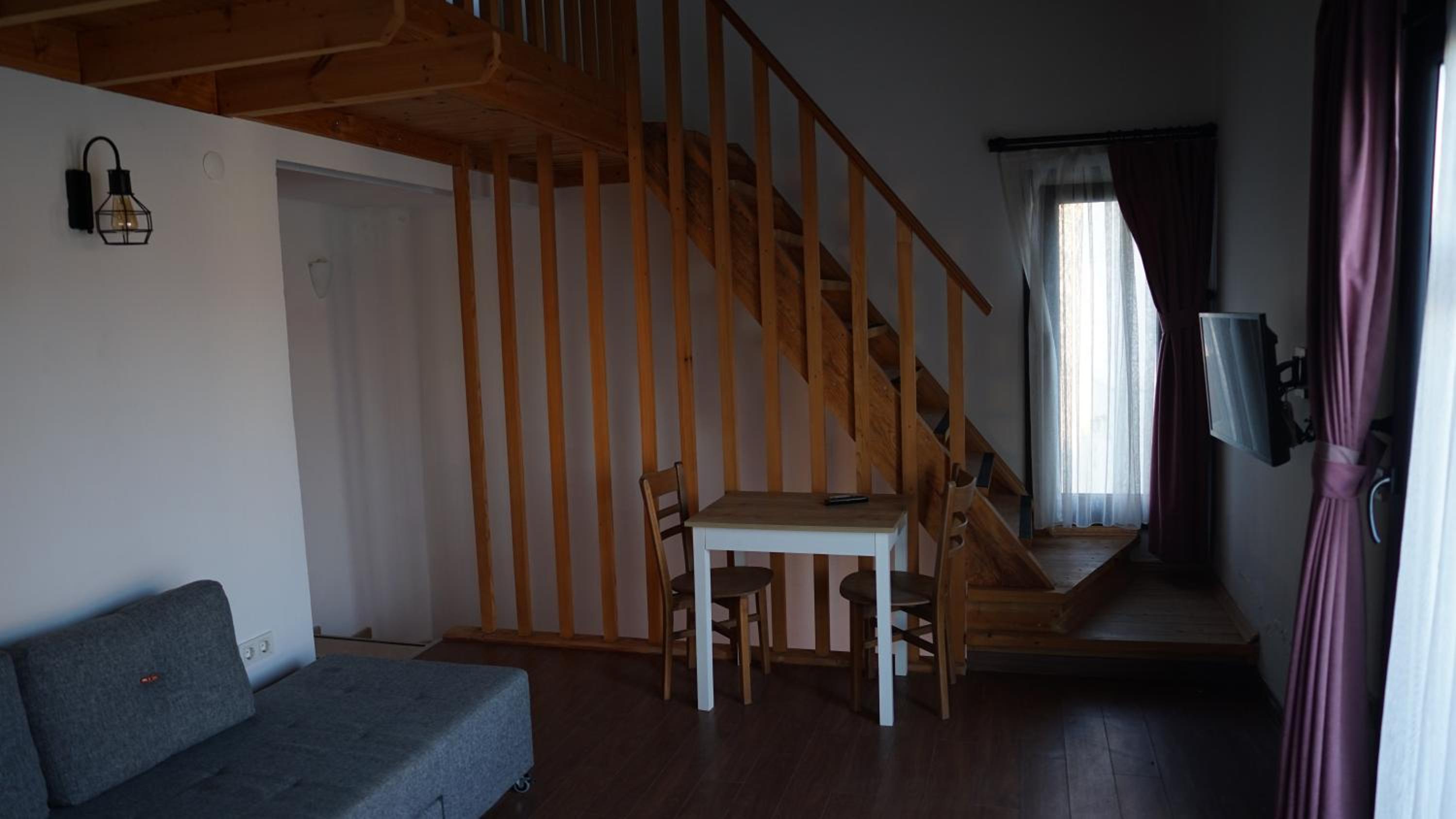 Karyada Hotel - Image 22
