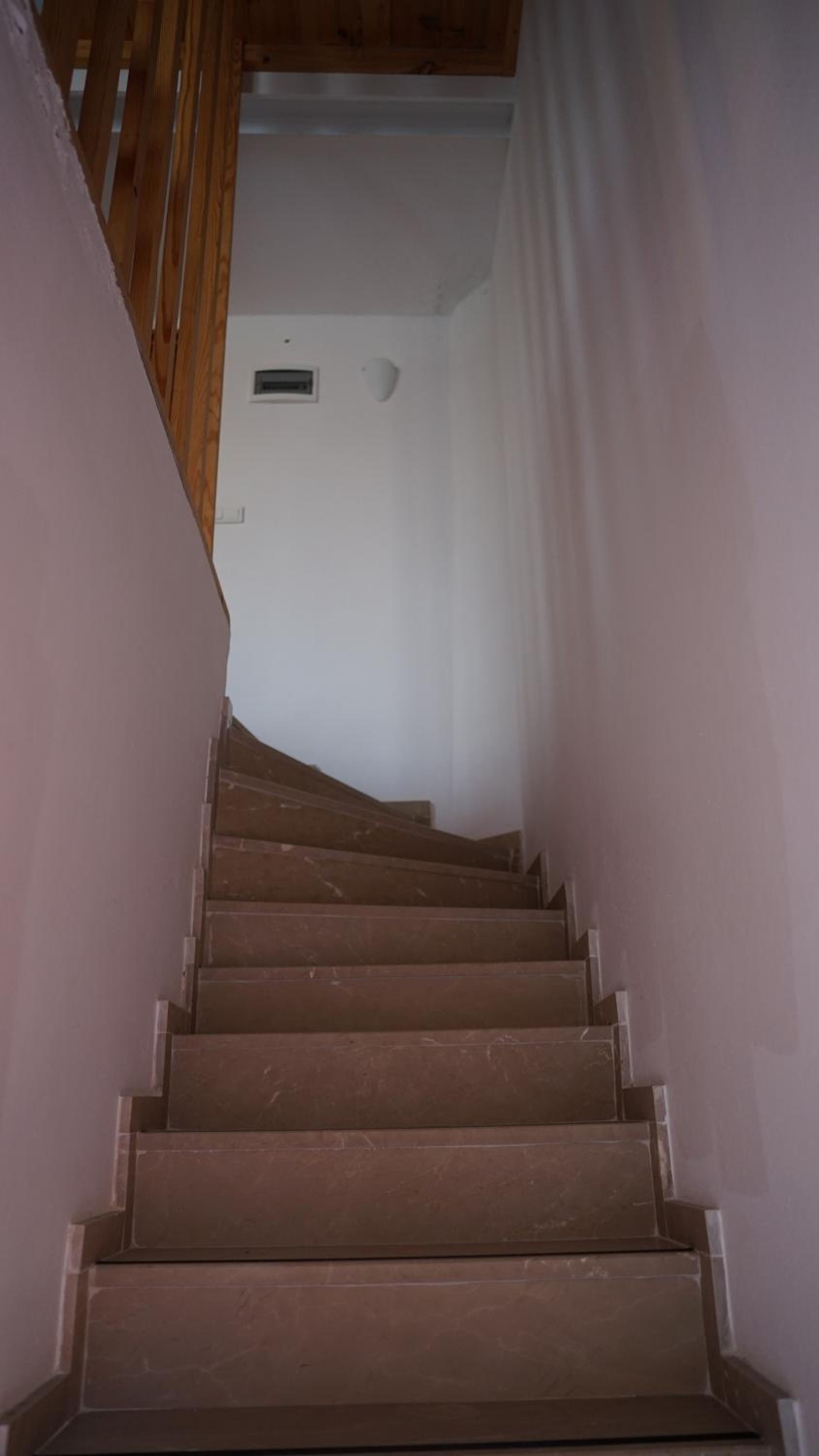 Karyada Hotel - Image 152