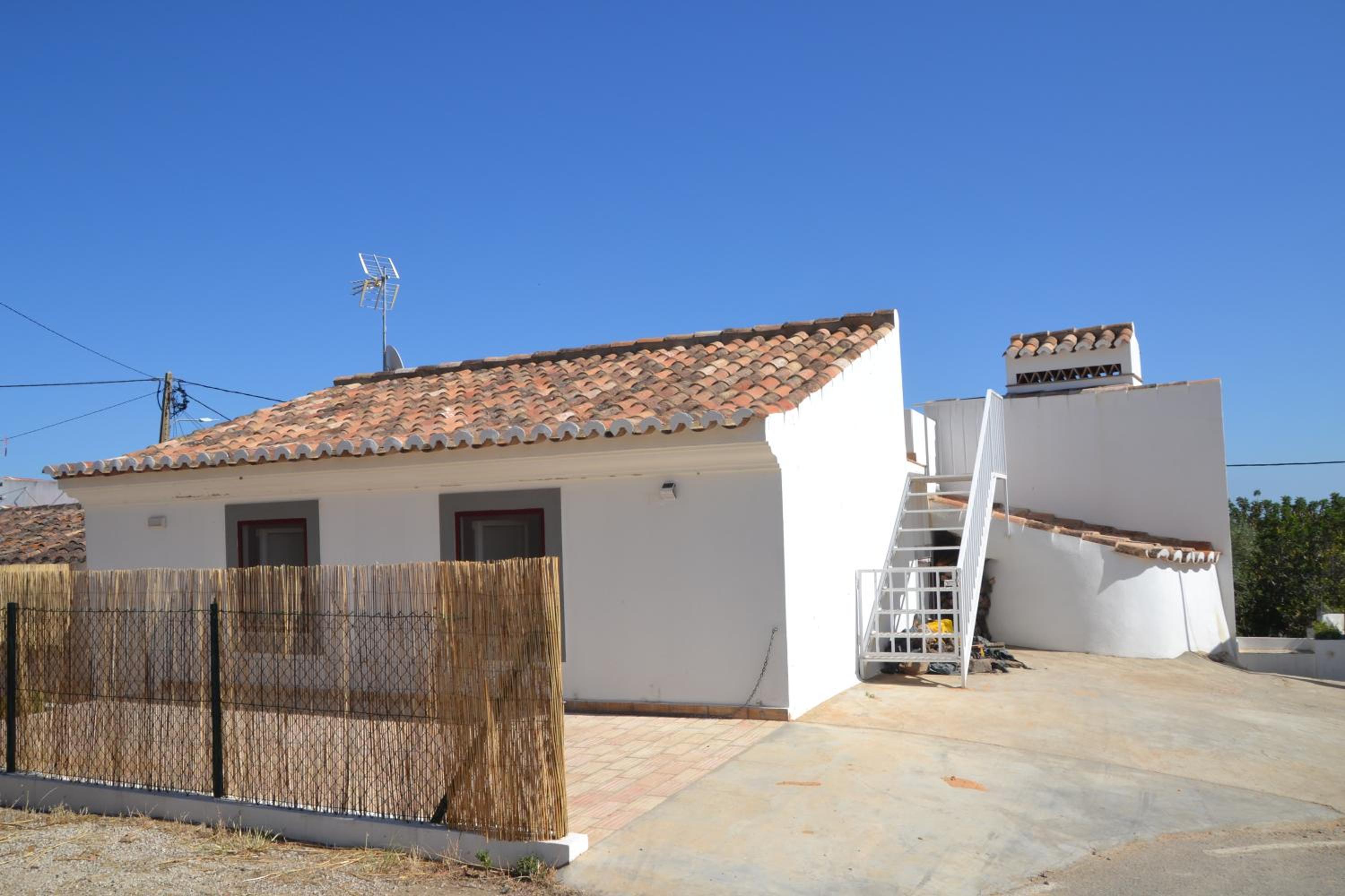 Casa do Bairro - A Gema escondida da Santa Catarina da Fonte do Bispo view 4