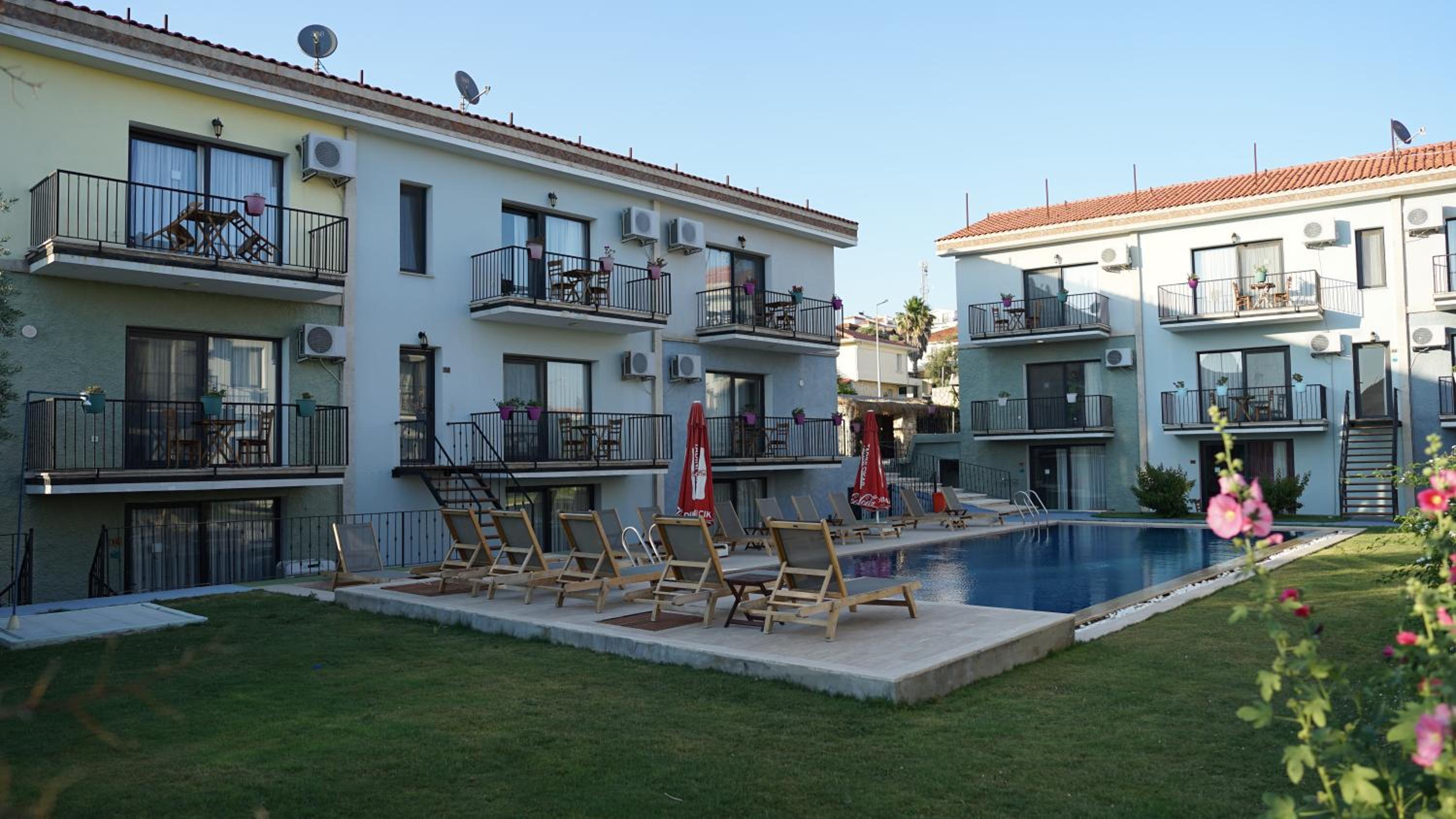 Karyada Hotel - Image 123