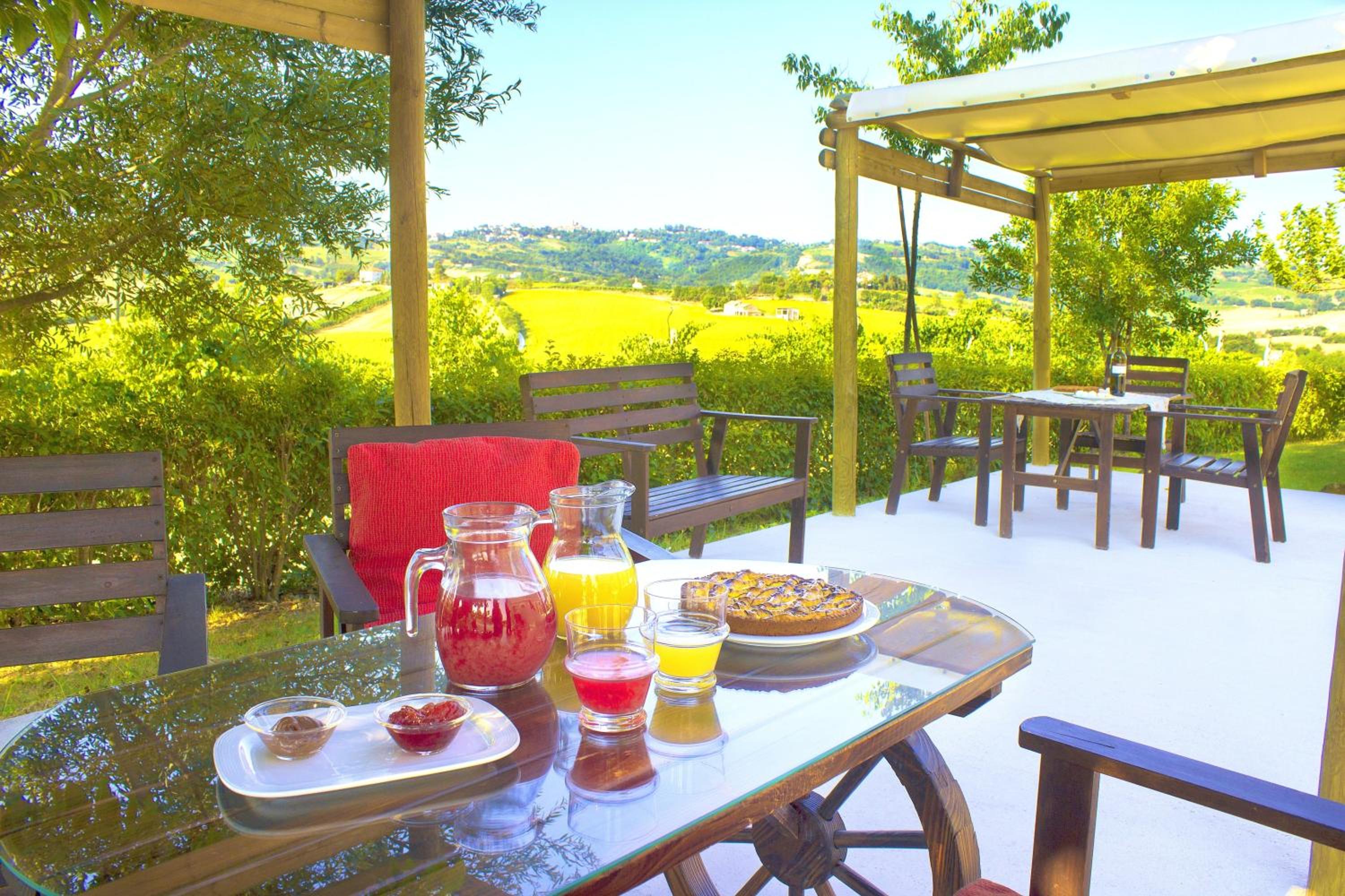 Spacious villa in Montecarotto with mountain view and pool view 2