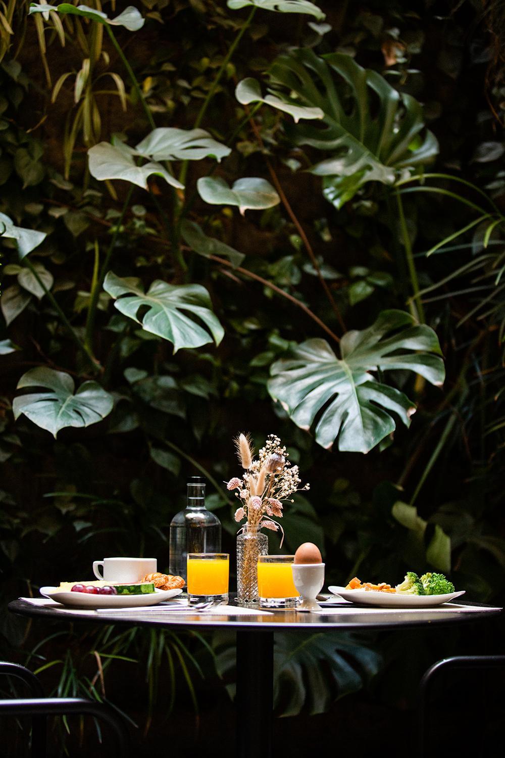 Hotel Well and Come Barcelona 50