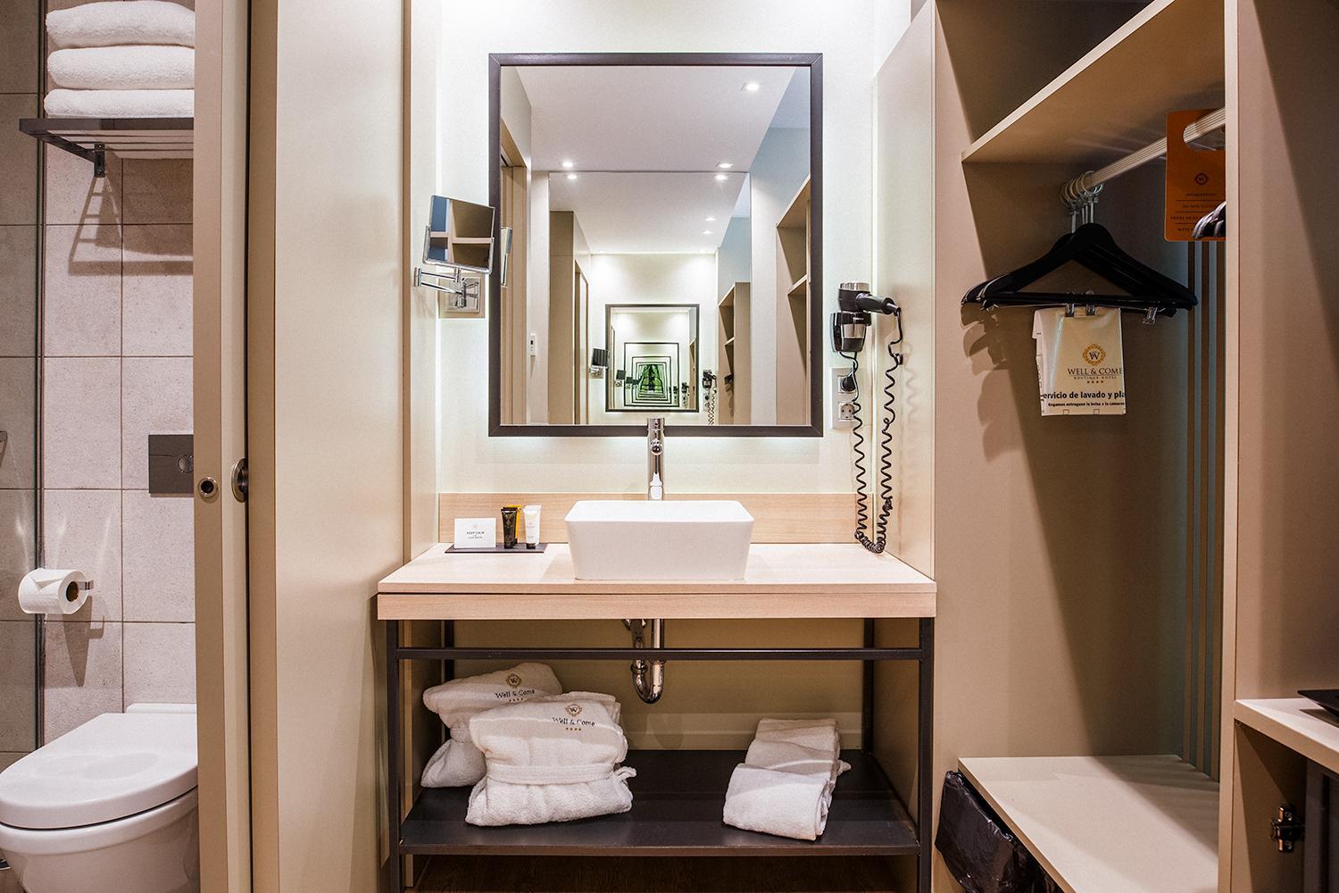 Hotel Well and Come Barcelona 33