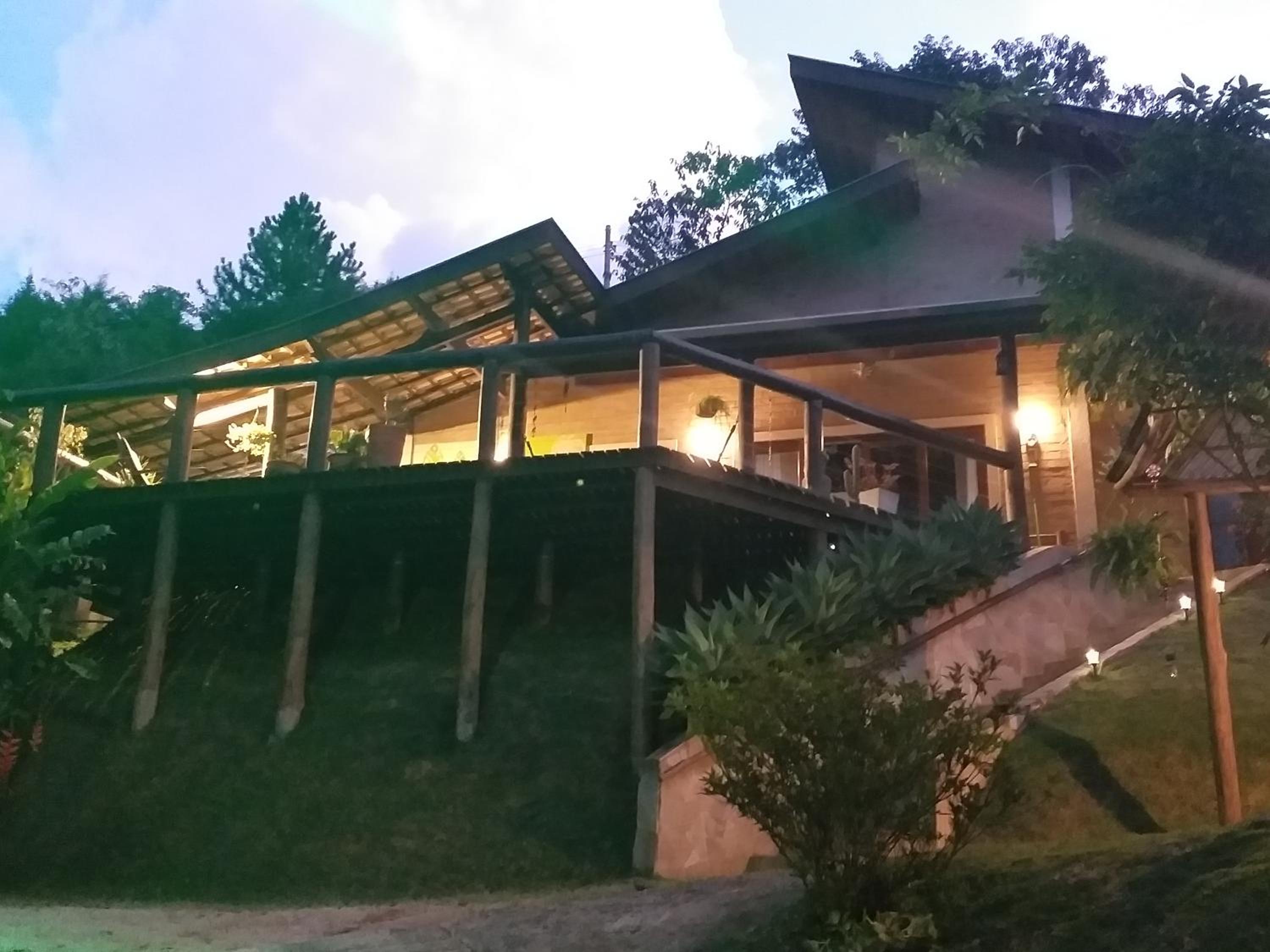 Casa do deck - Serra - Santo Antonio do Pinhal