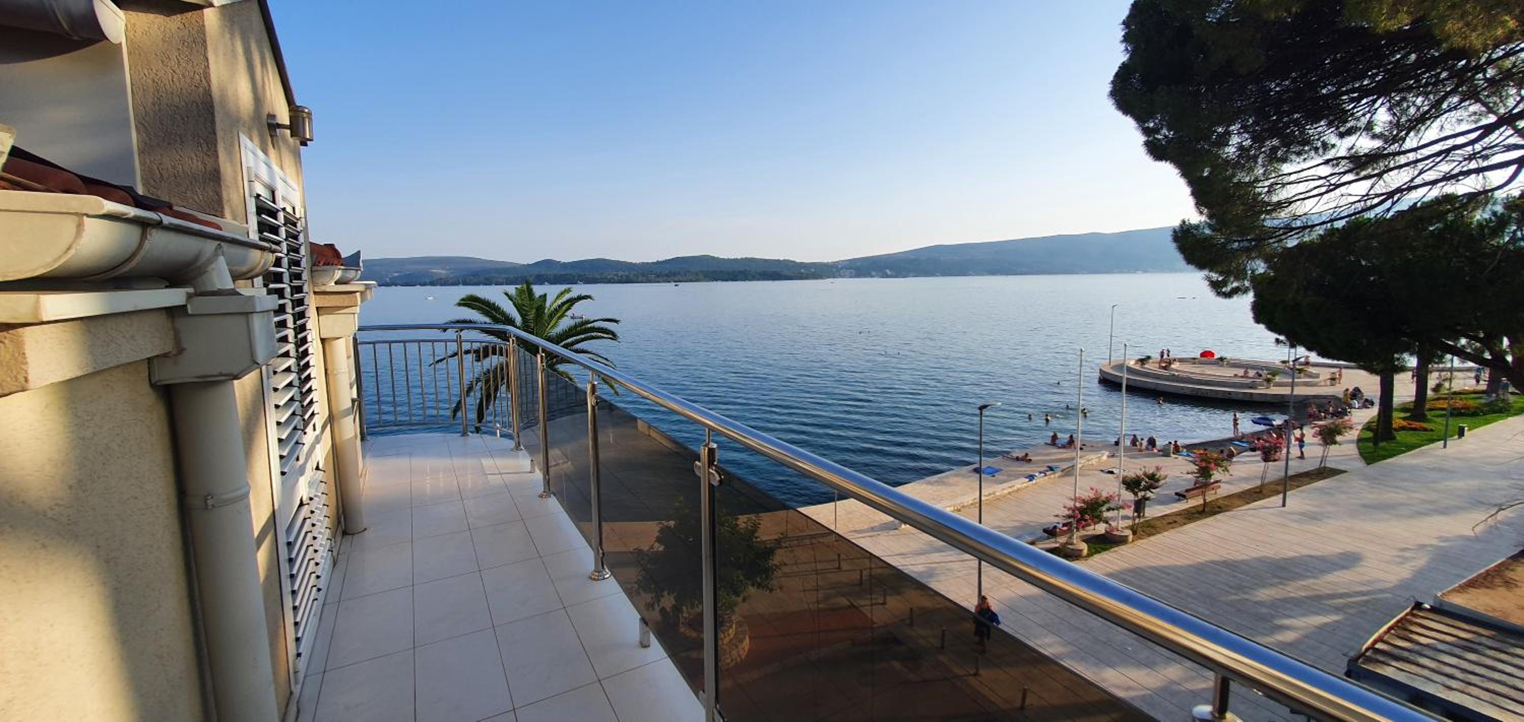 Penthouse by the Sea view 5