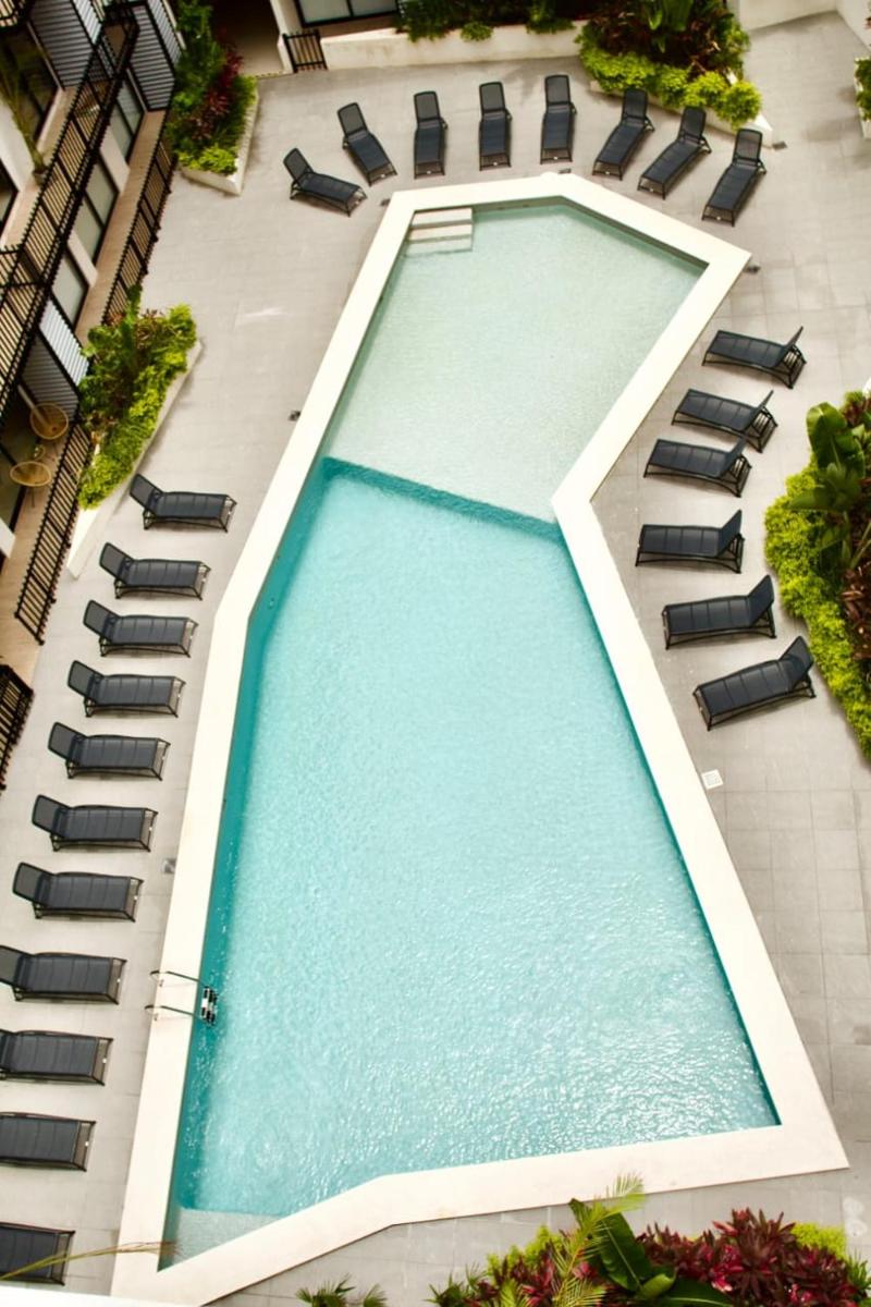 swimming pool
