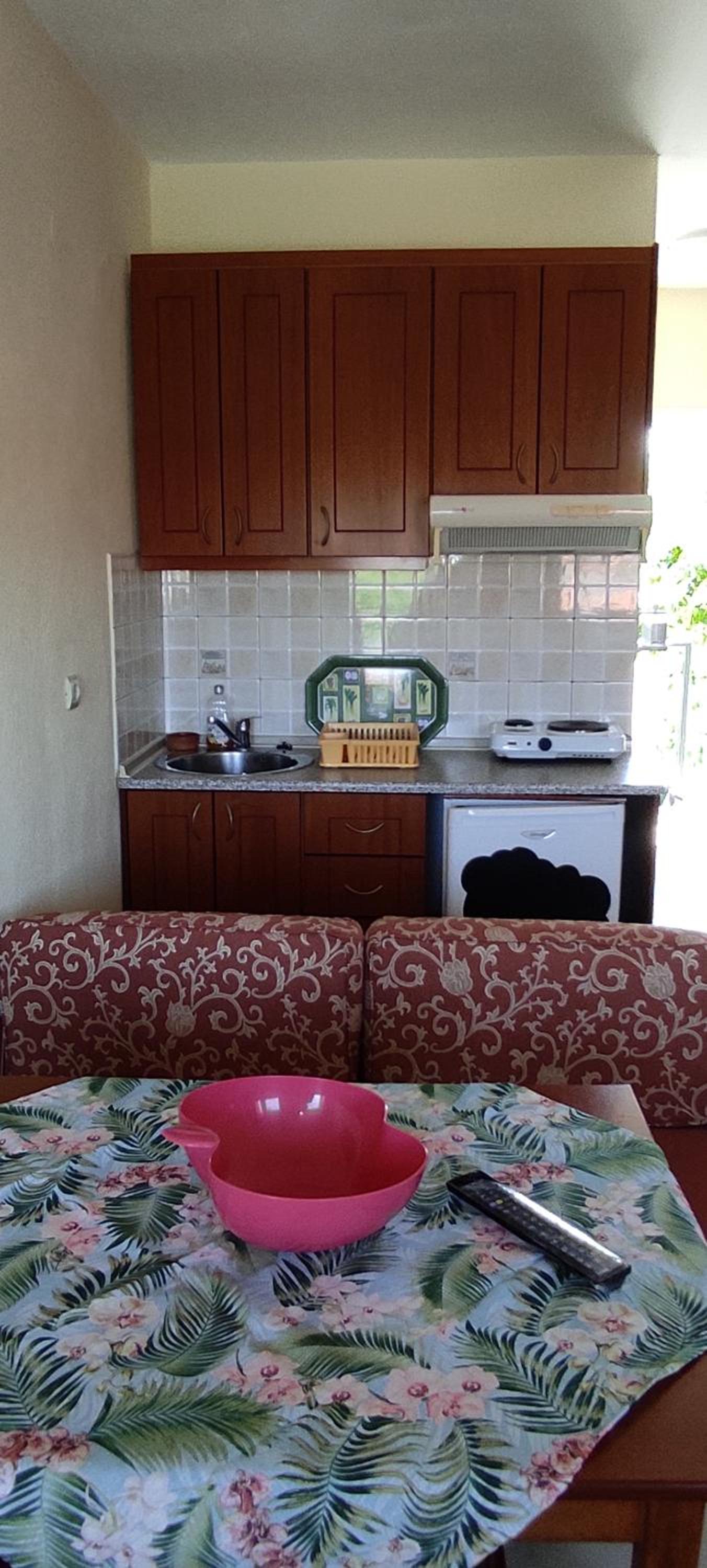 Phyllis Maisonettes