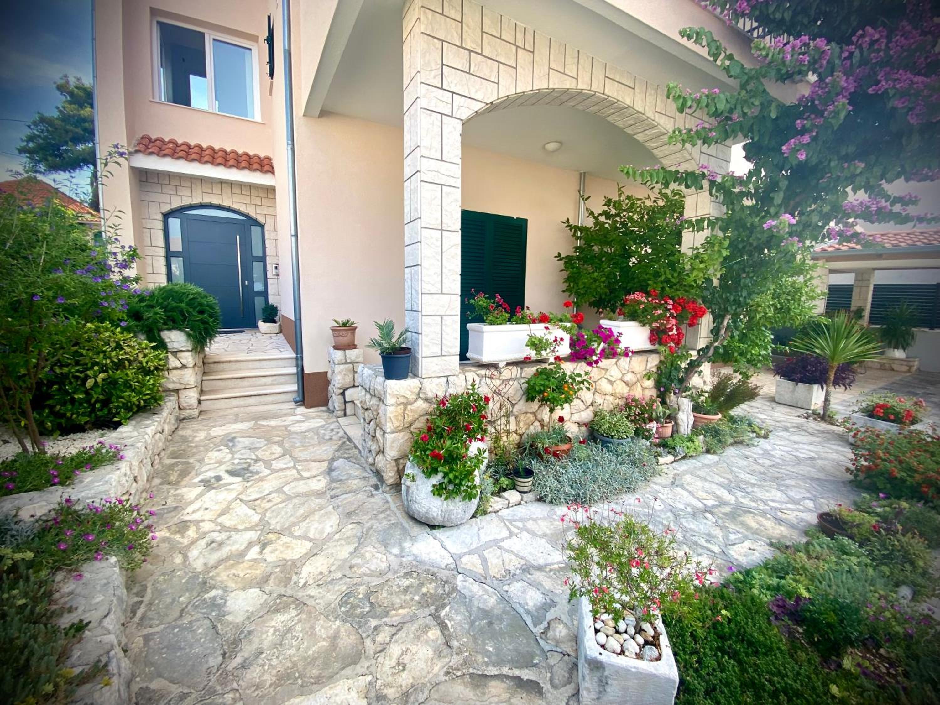 Apartmani Jolic view 4