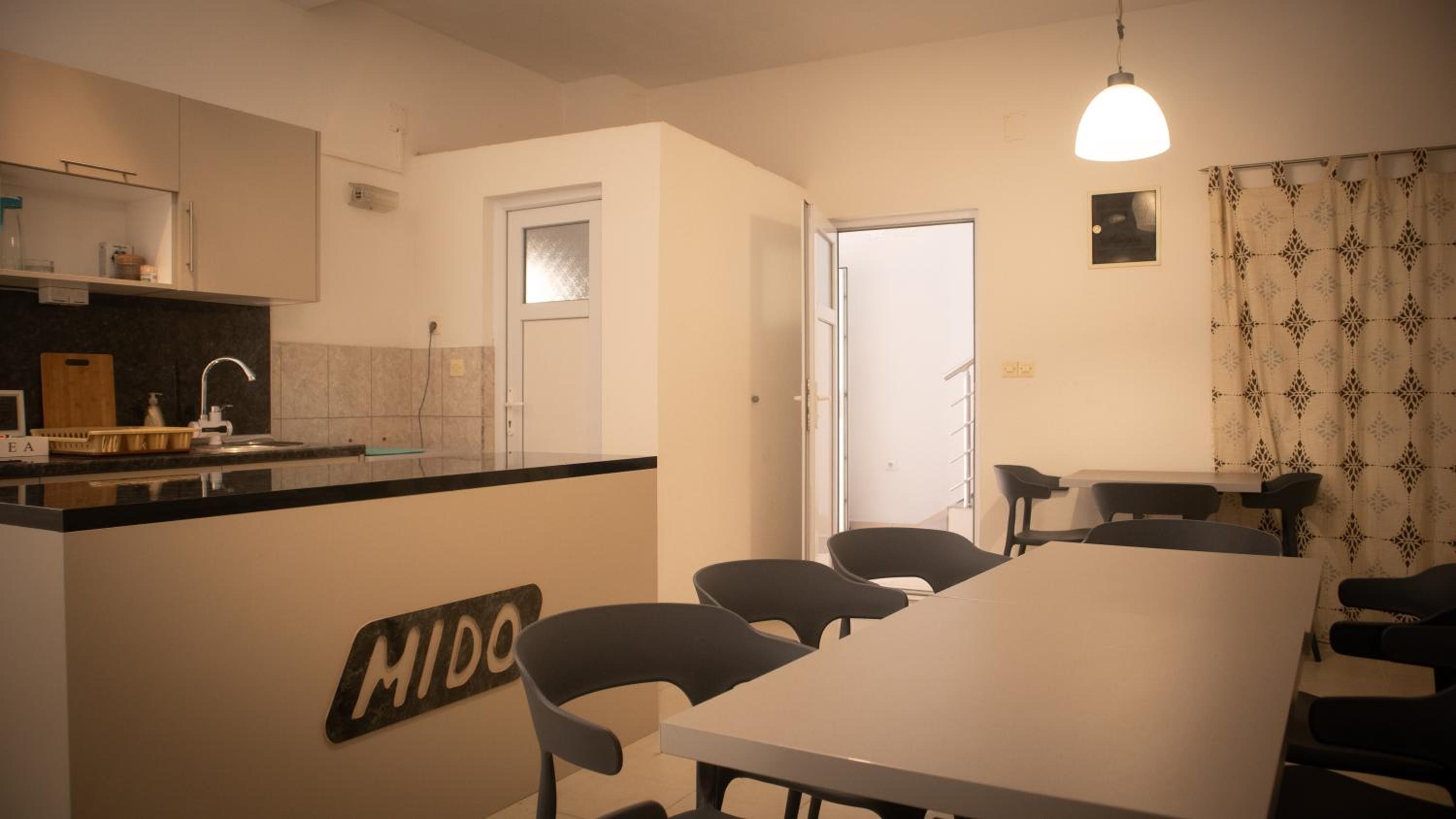 Apartments&Rooms Mido