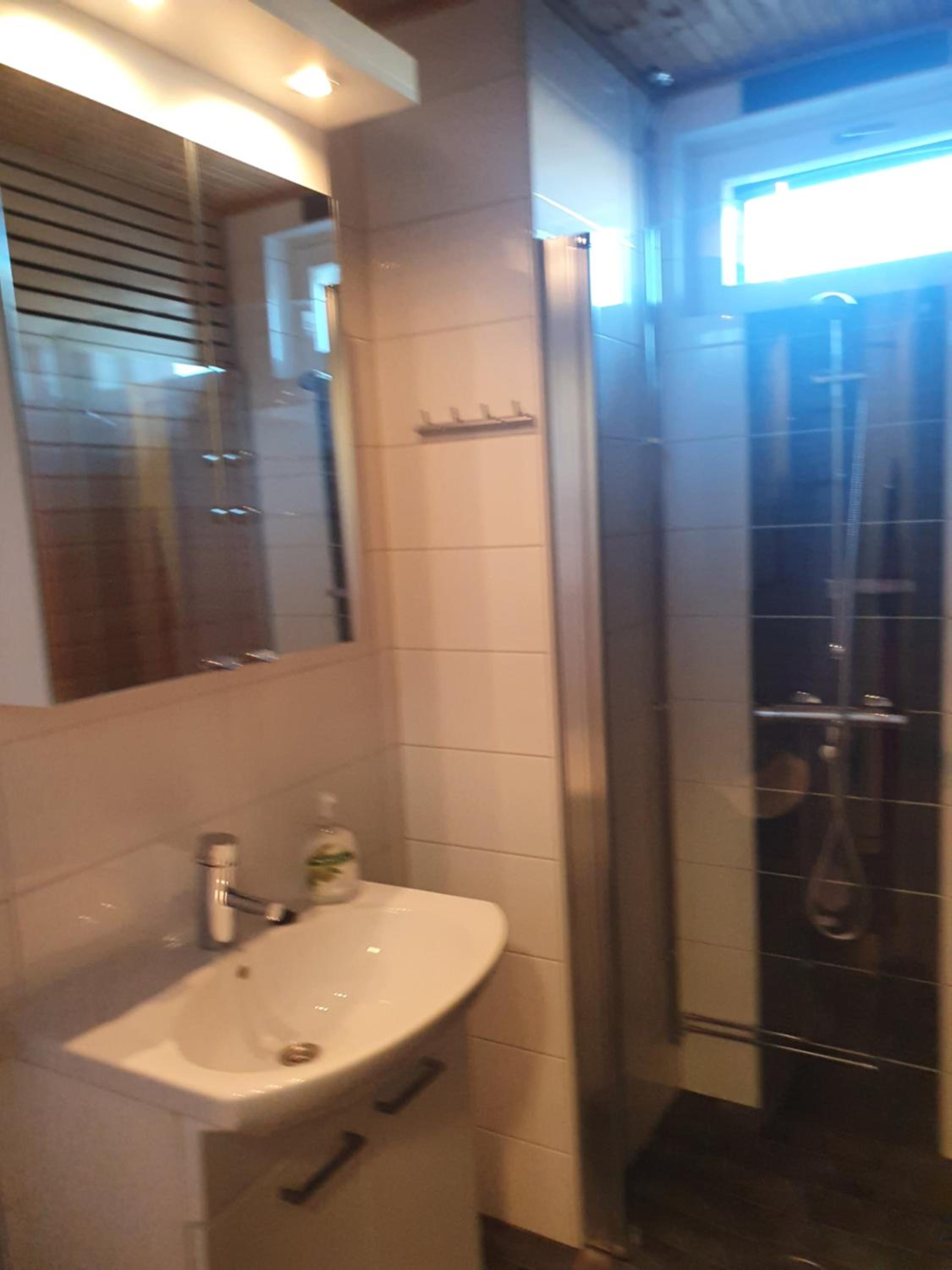 Moderni, viihtyisä pikkukaksio saunalla view 5