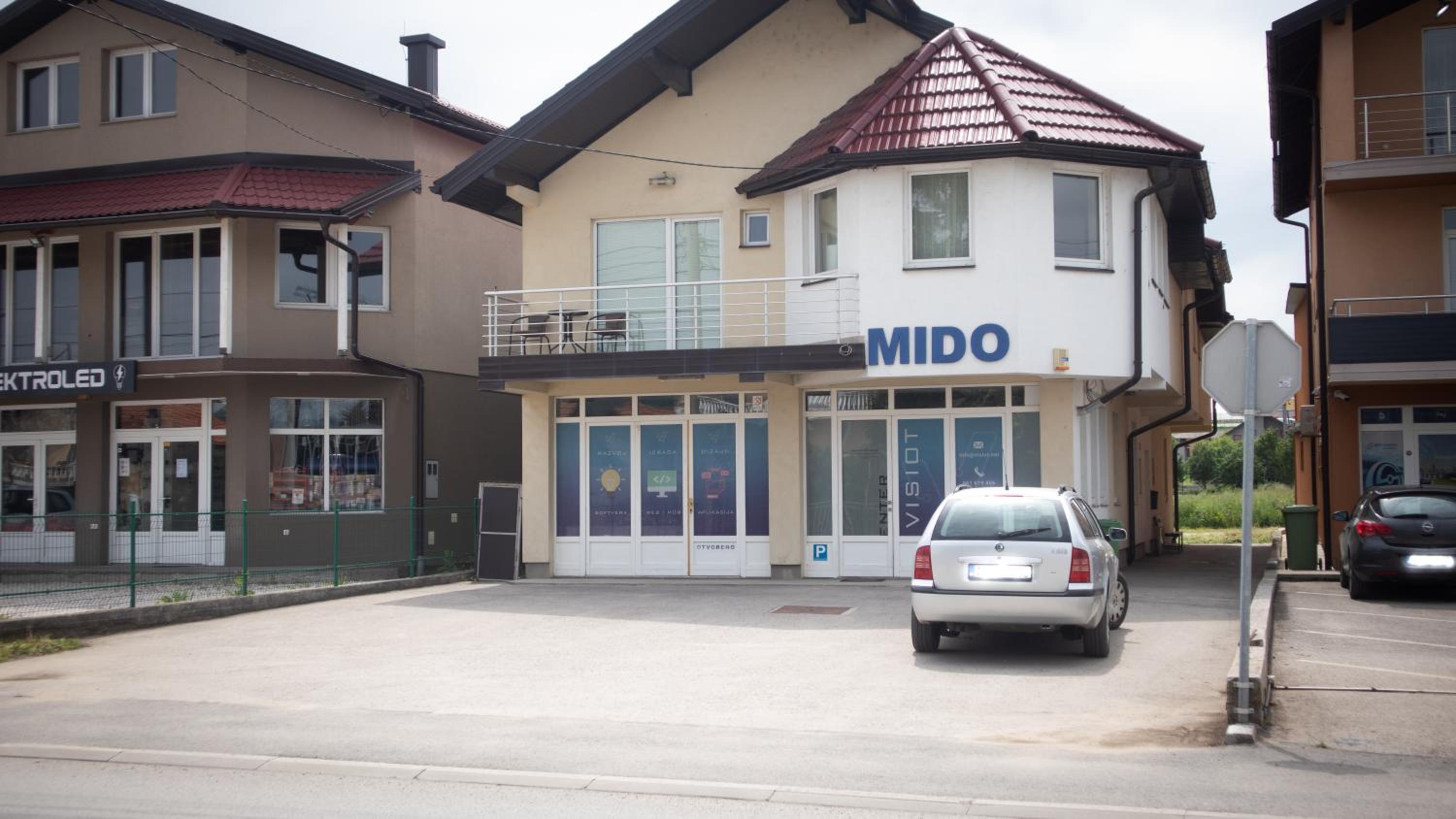 Apartments&Rooms Mido
