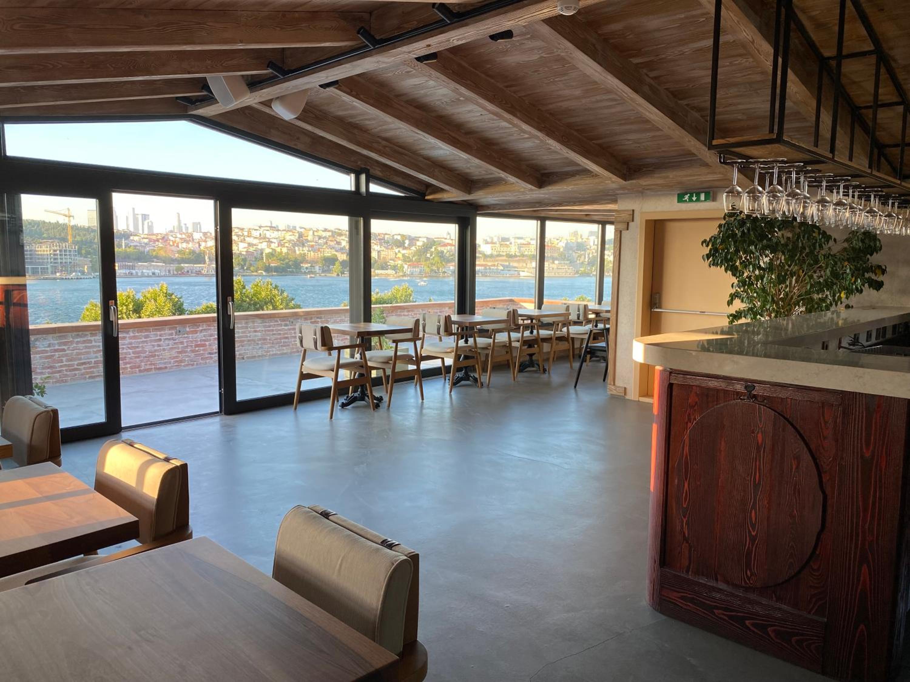 Petrion Otel - Image 13