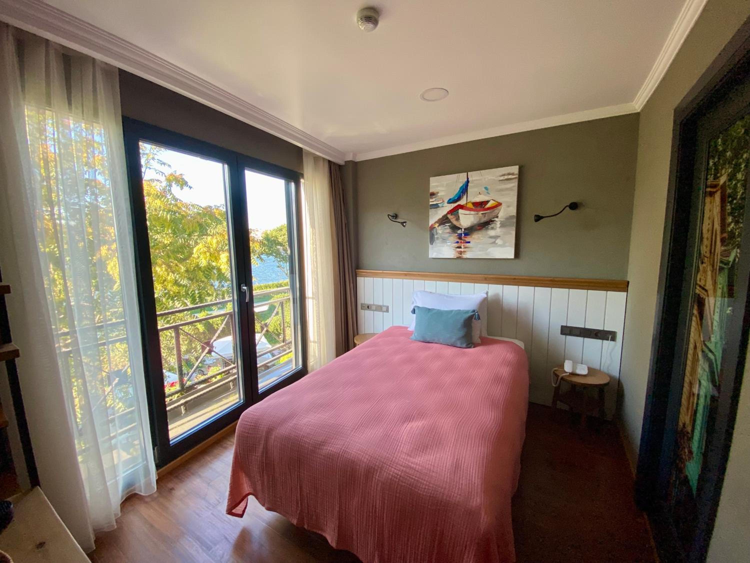 Petrion Otel - Image 44