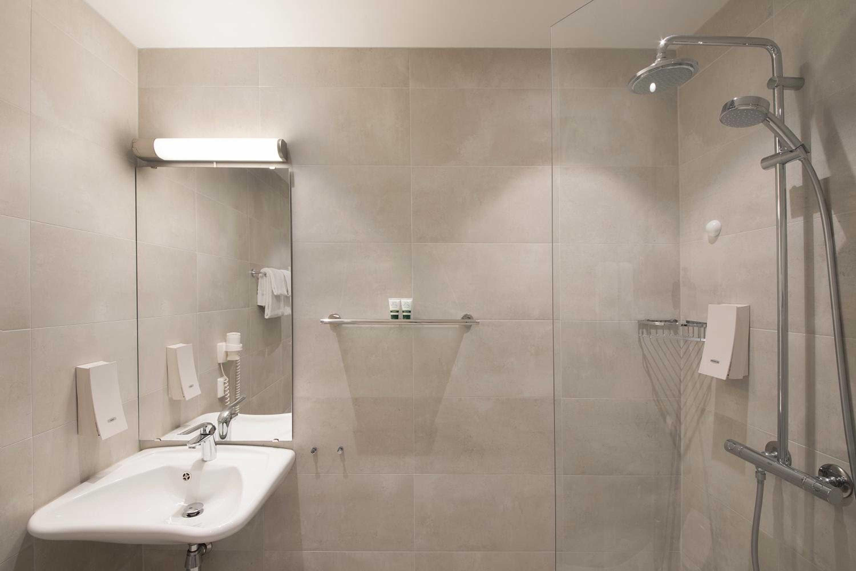 Bergen Vacations - Bergen Harbour Hotel, WorldHotels Crafted - Property Image 63