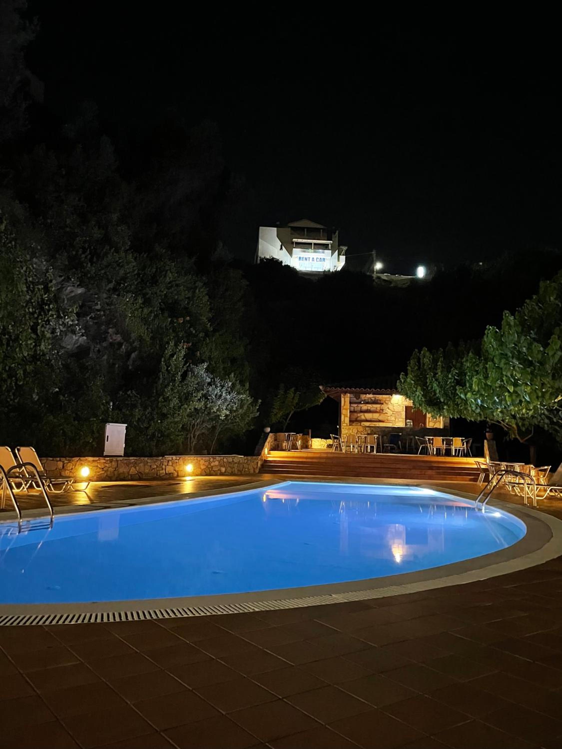 Lygaria Beach Apts view 3