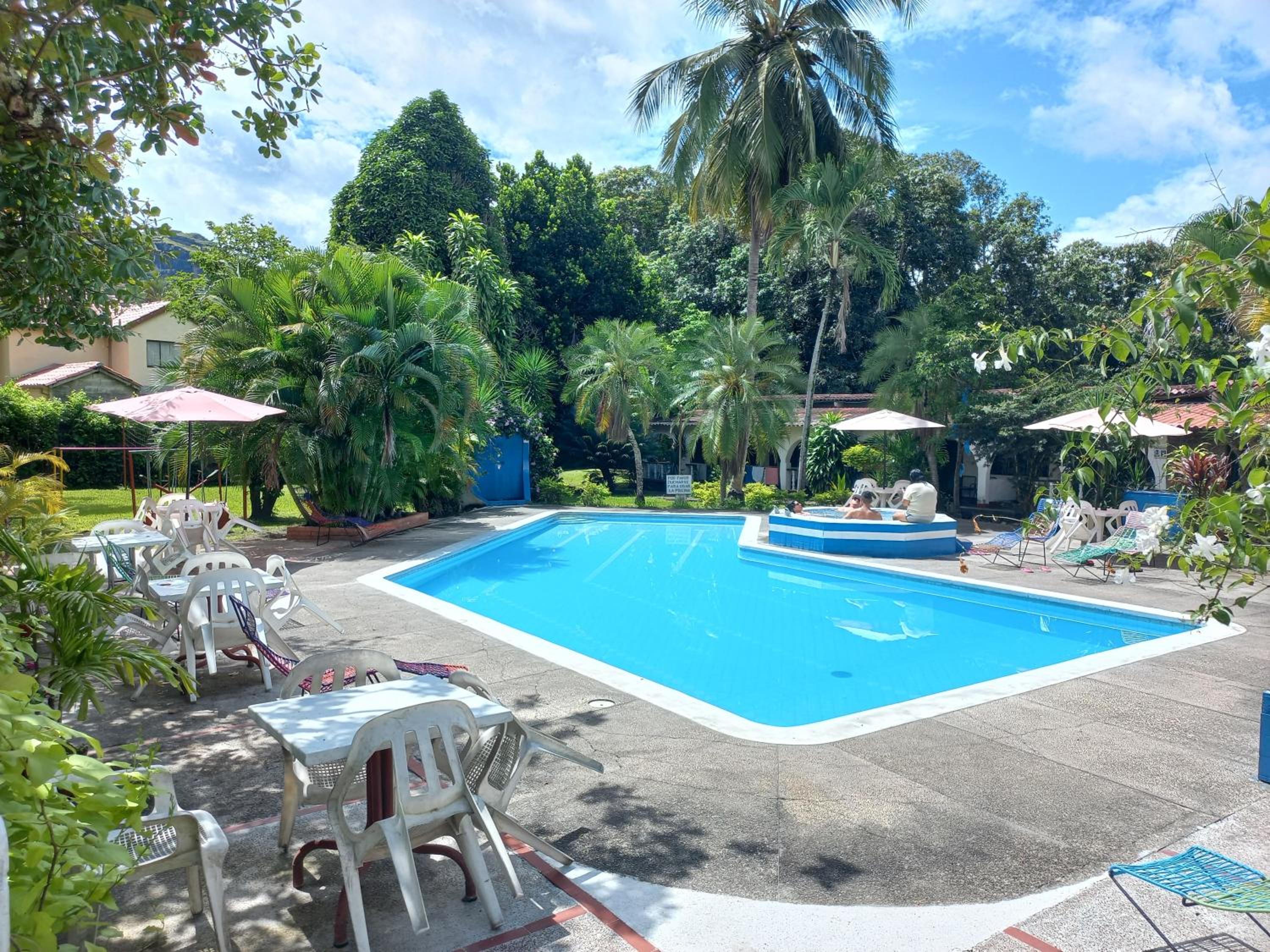 VILLA GLADHYS CASA CAMPESTRE