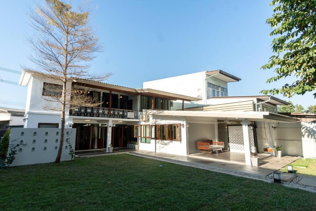 Stay @ Na Maeping Private House by Ping River