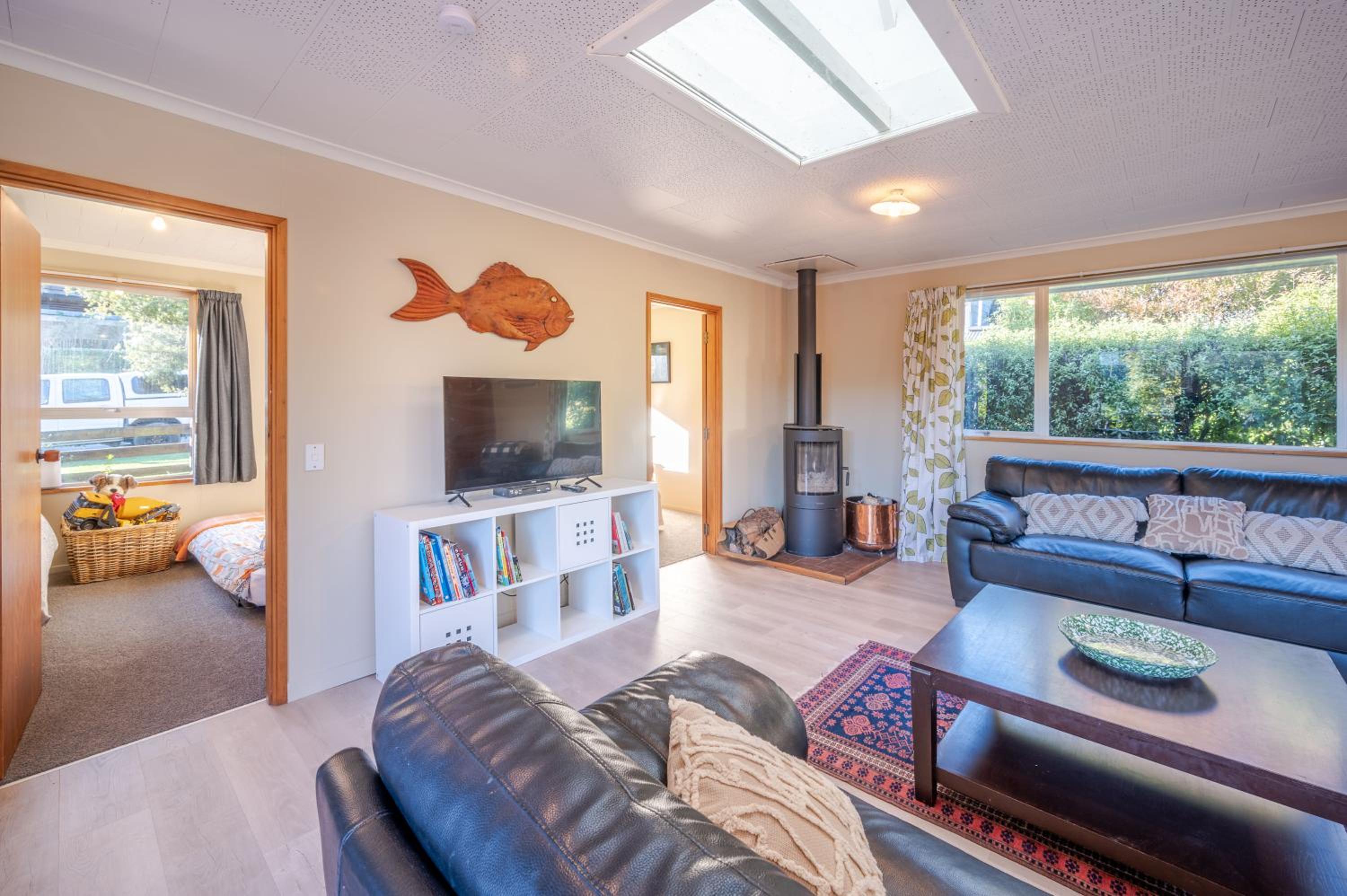 Woodills Wonderland - Akaroa Holiday Home view 2