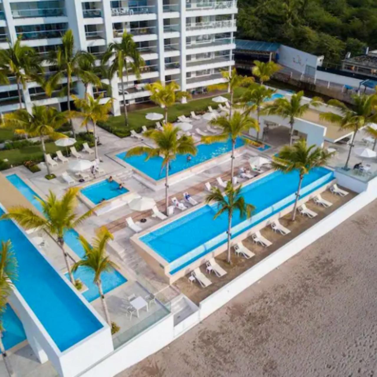 Apartamento con Piscina Frente al Mar en Puerto Vallarta view 5